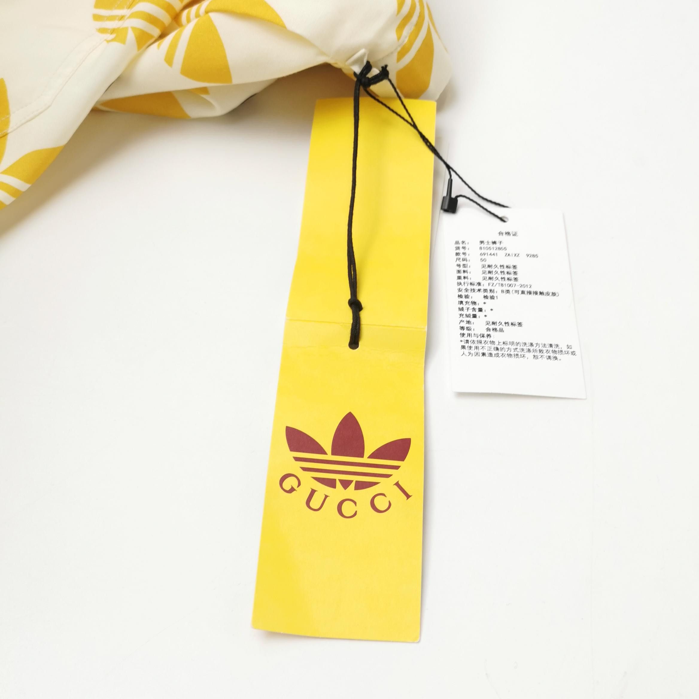 Gucci Gucci x Adidas Trefoil Shorts Size 34 Size US 34 / EU 50 - 4 Thumbnail
