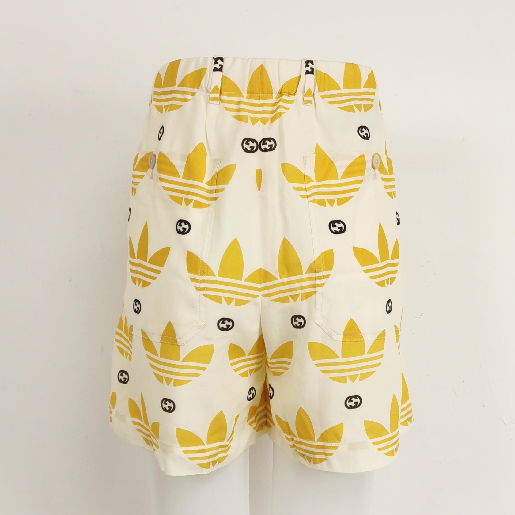 Gucci Gucci x adidas Trefoil Print Shorts US 32 / EU 48 Size US 32 / EU 48 - 2 Thumbnail