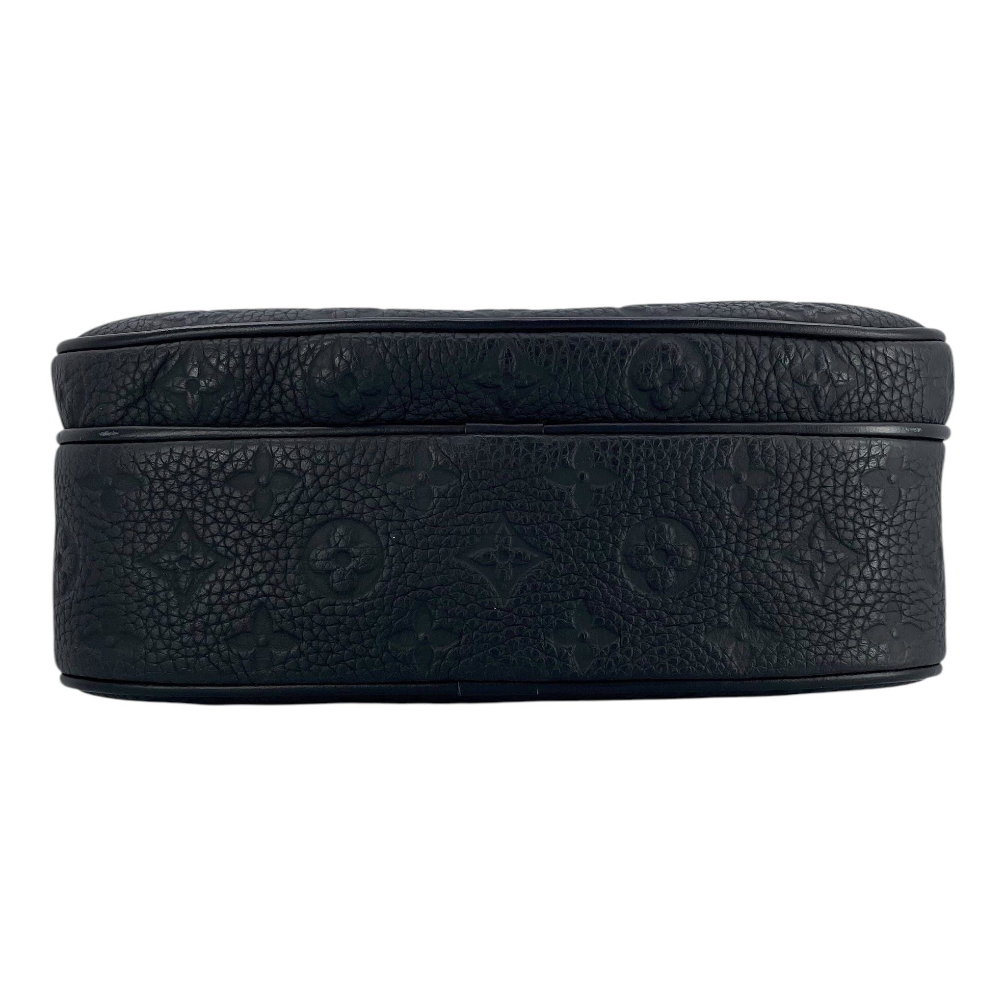 Louis Vuitton Taurillon Monogram S Lock Messenger Black Size ONE SIZE - 6 Thumbnail