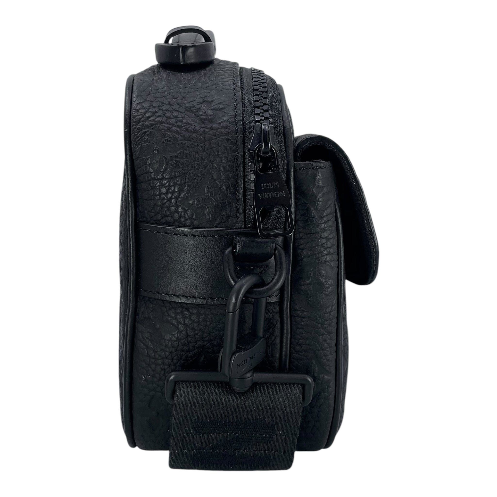 Louis Vuitton Taurillon Monogram S Lock Messenger Black Size ONE SIZE - 4 Thumbnail
