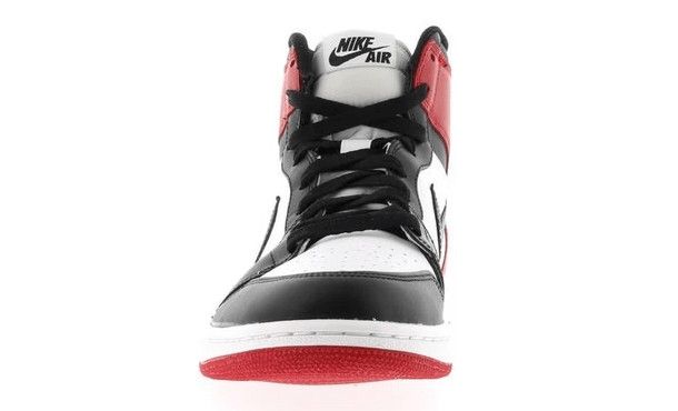 Nike 1 Retro Black Toe (2013) Size US 11 / EU 44 - 3 Thumbnail