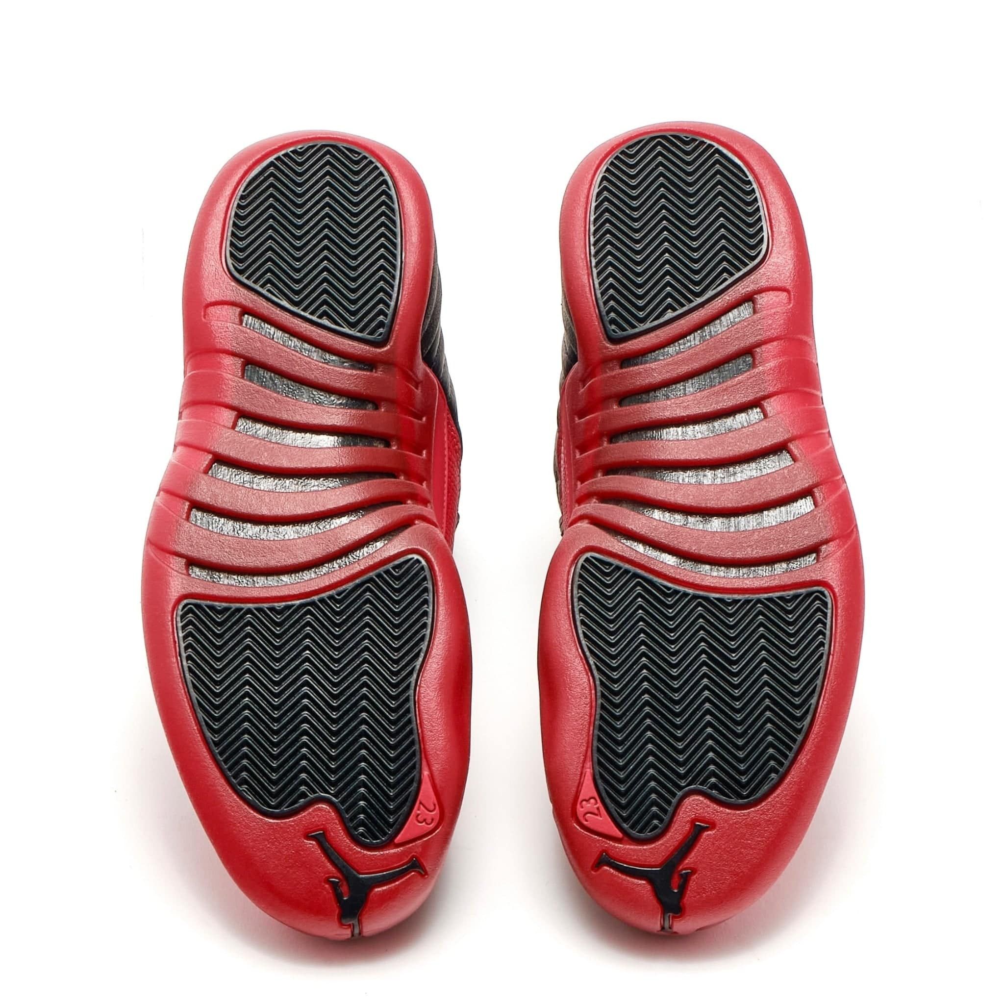 Nike 12 Retro Flu Game (2025) Size US 8 / EU 41 - 7 Thumbnail