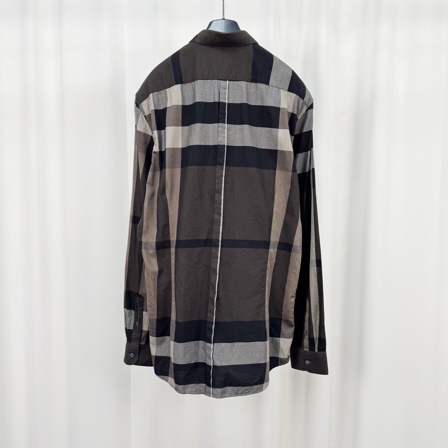 Burberry Burberry Classic Check Long-Sleeve Shirt Size US XL / EU 56 / 4 - 2 Thumbnail