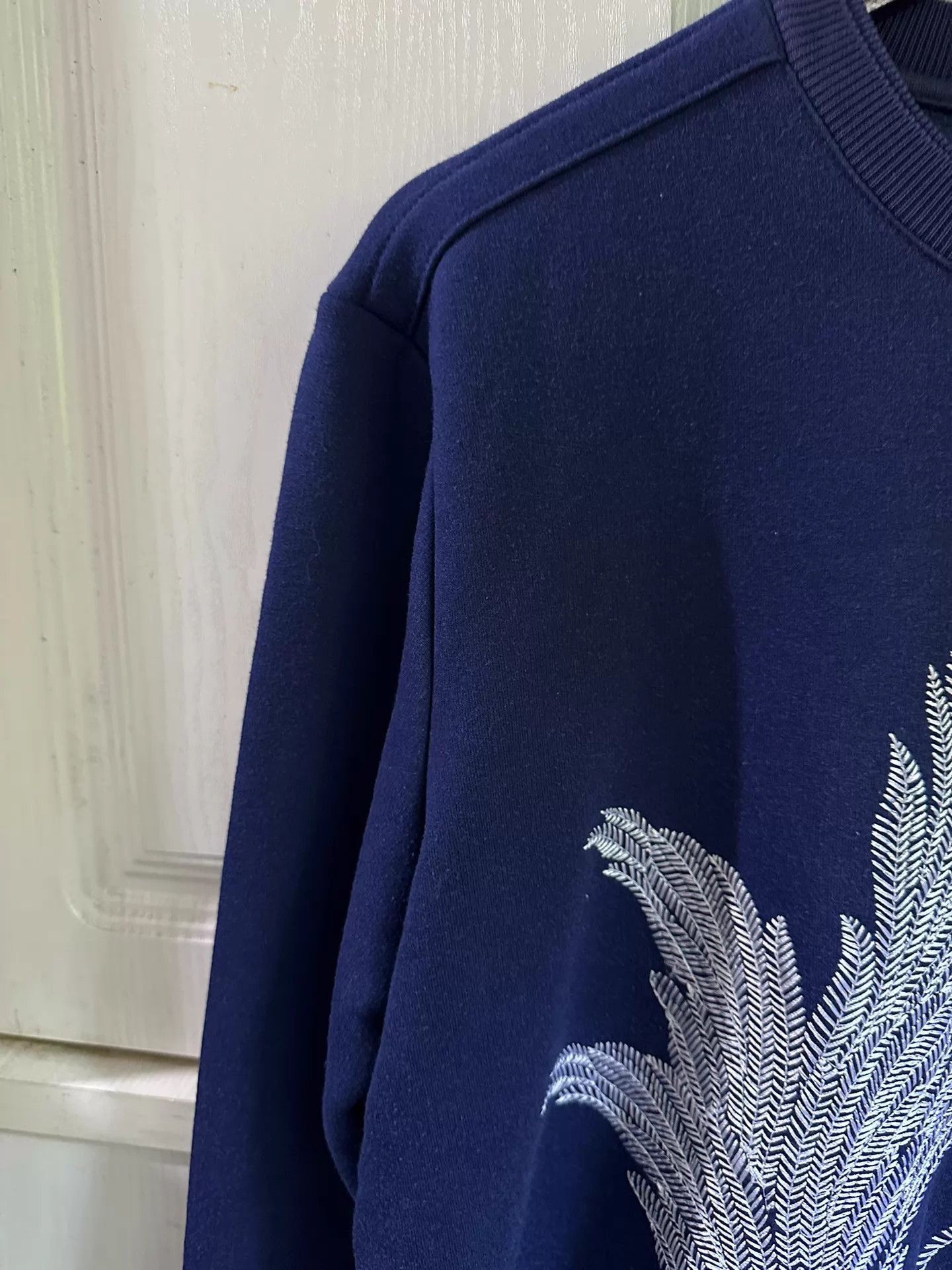 Versace Unique 2-Sided Embroidered Sweatshirt in Blue Size US S / EU 44-46 / 1 - 3 Thumbnail