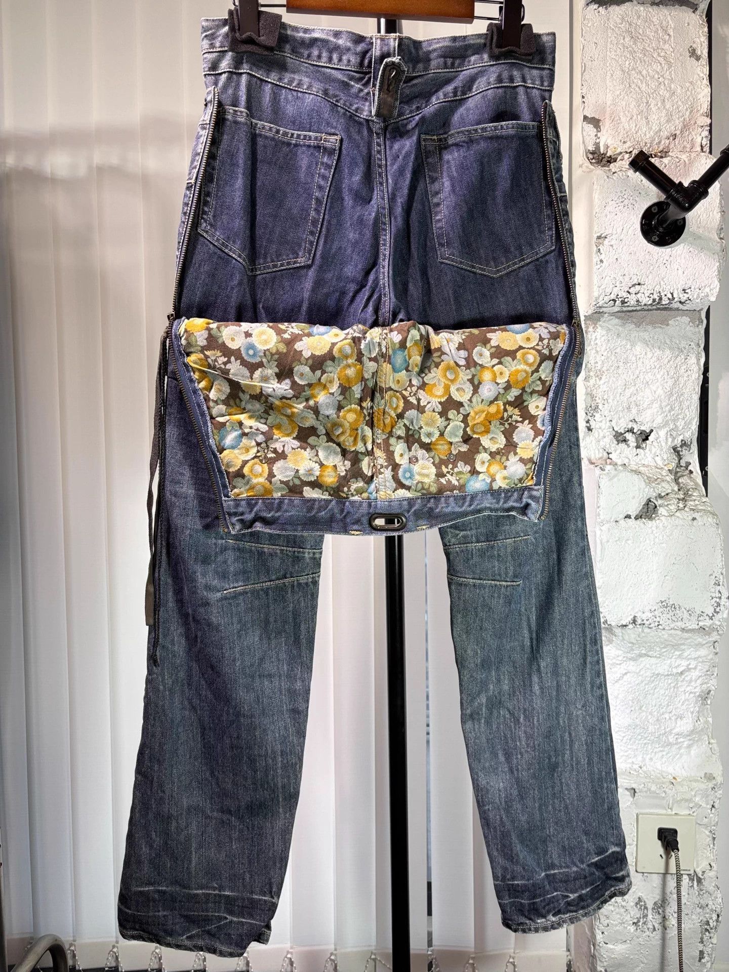PPFM Floral Print Washed Jeans with Removable Belt Size US 30 / EU 46 - 3 Thumbnail