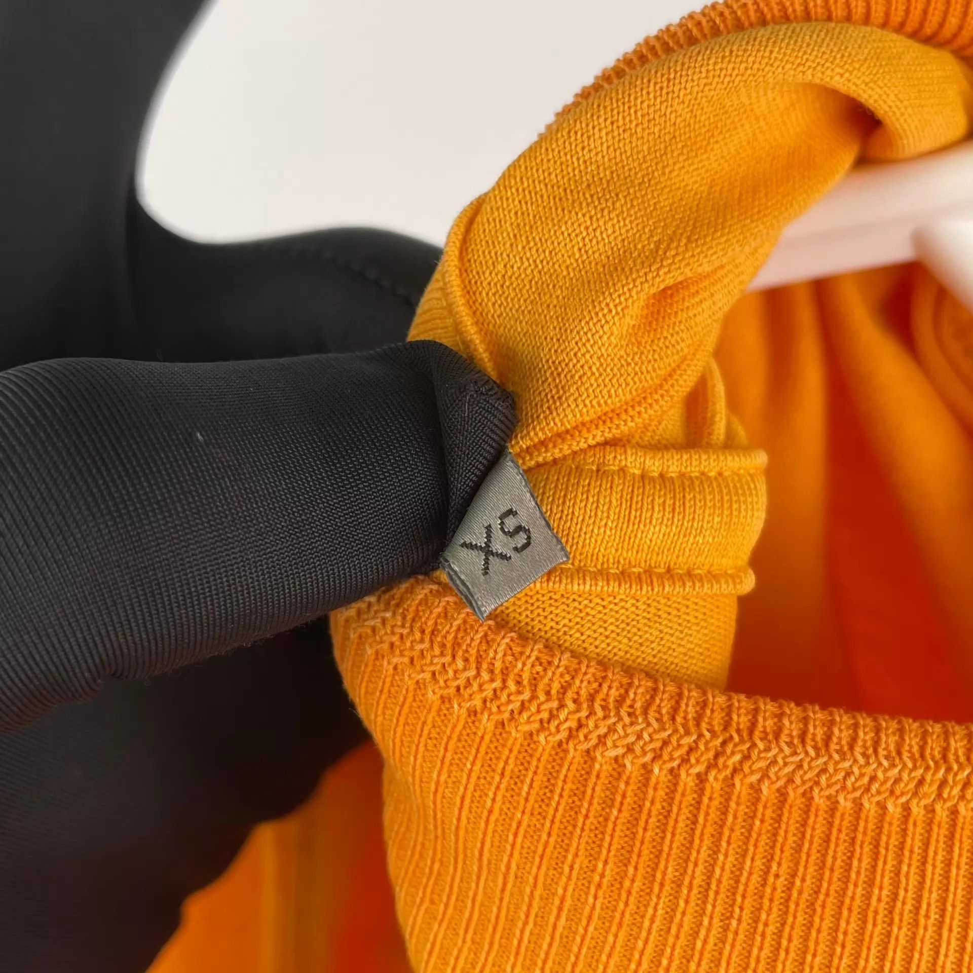 Dior Artist Collab Crew Neck Tee in Orange Size US XS / EU 42 / 0 - 7 Thumbnail