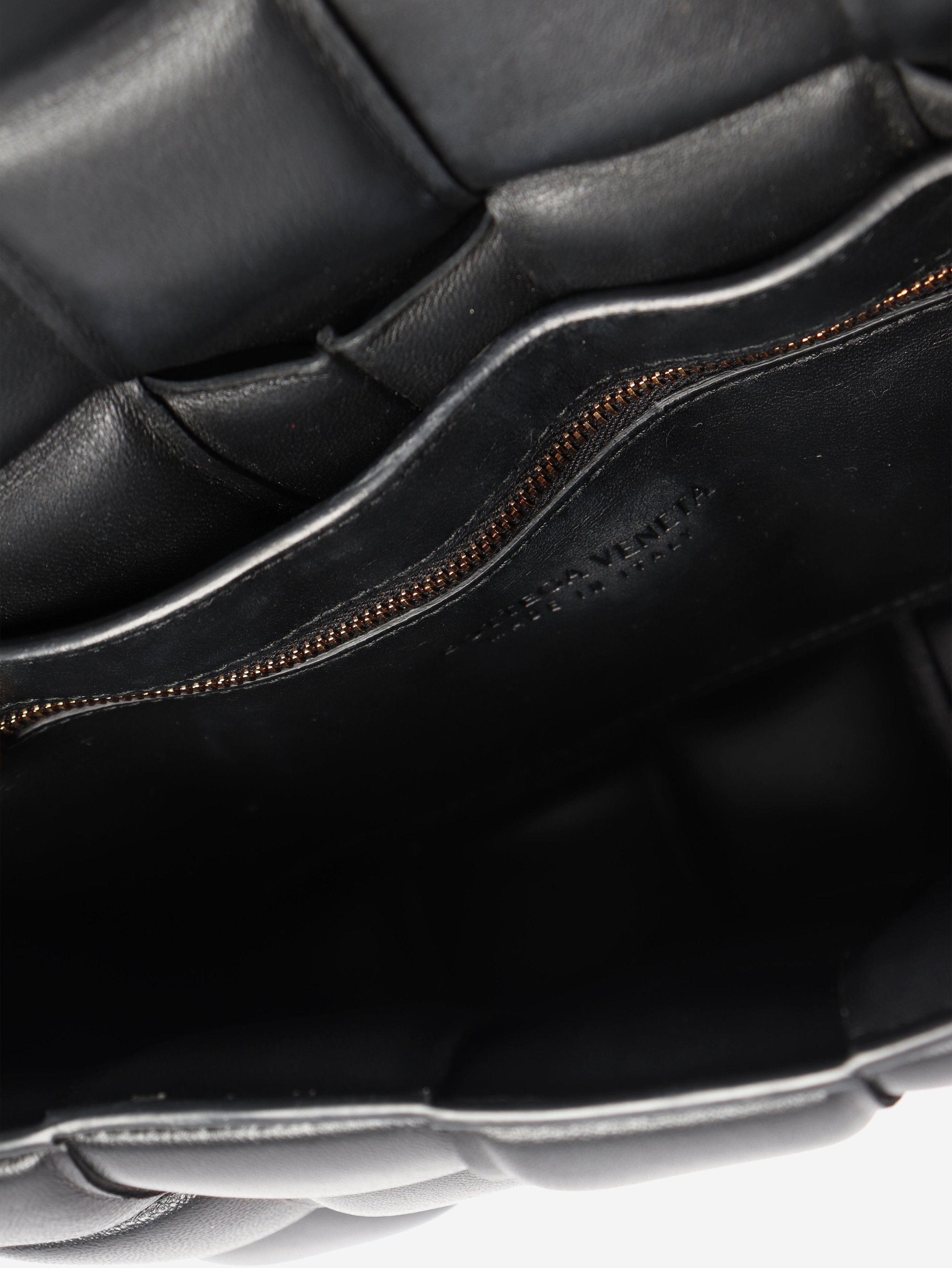 Bottega Veneta Black Padded Cassette bag Size ONE SIZE - 7 Thumbnail