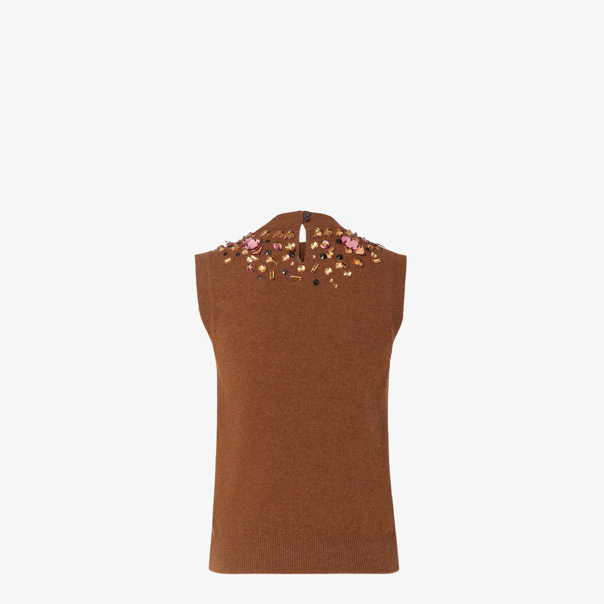 Fendi Fendi Wool And Cashmere Gilet tag size 44 Women - USA Duties Paid Size M / US 6-8 / IT 42-44 - 2 Thumbnail