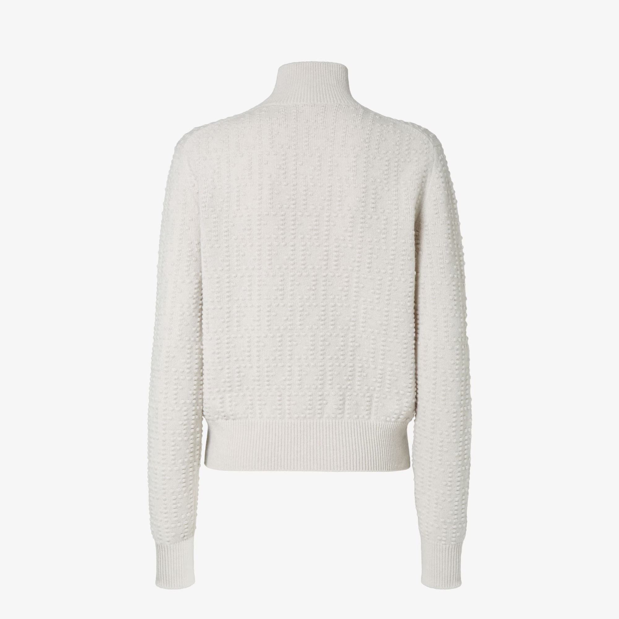 Fendi Fendi Wool And Cashmere Turtleneck Knitwear tag size 40 Women - USA Duties Paid Size S / US 4 / IT 40 - 2 Thumbnail