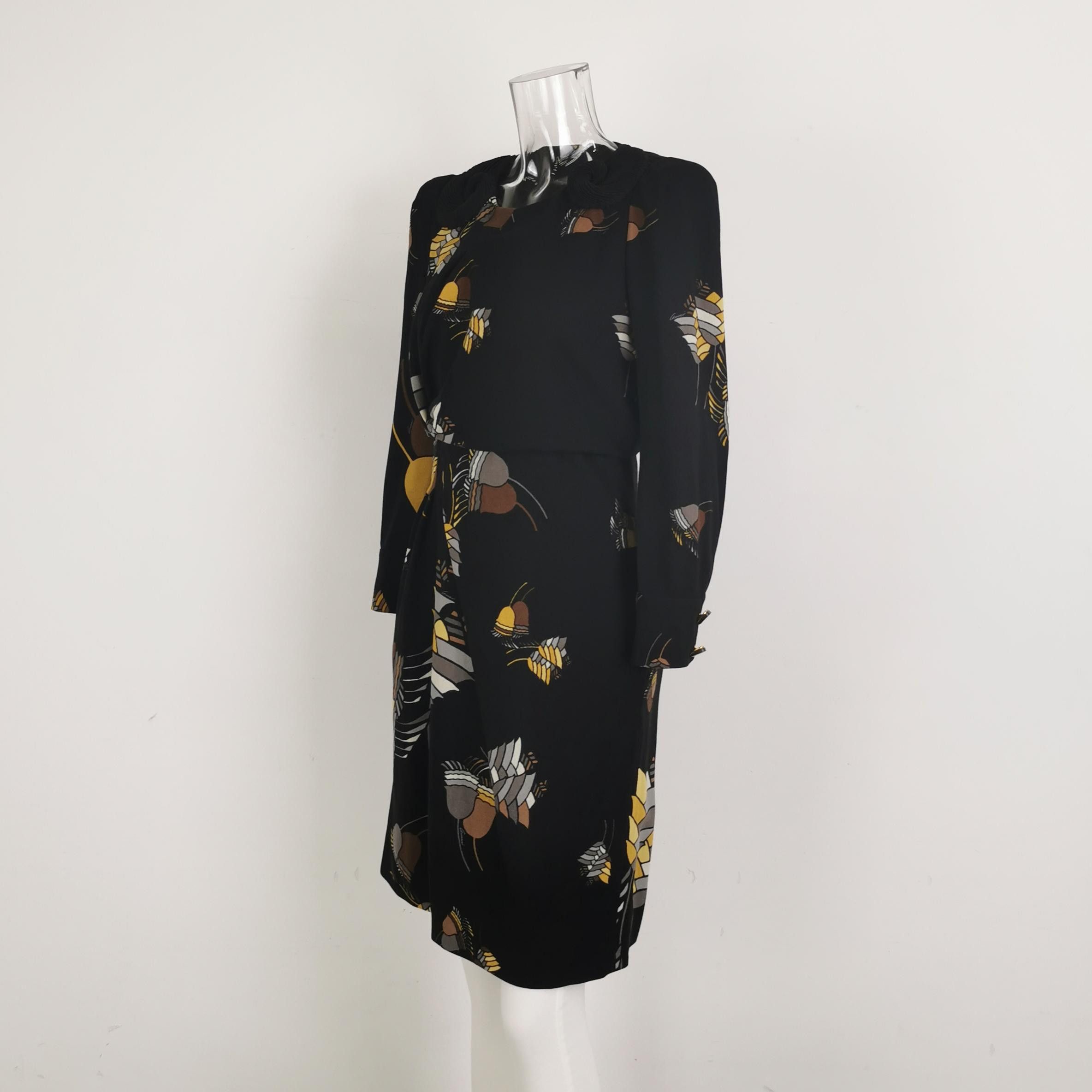 Gucci Gucci Women it_42 Midi Size M / US 6-8 / IT 42-44 - 2 Thumbnail