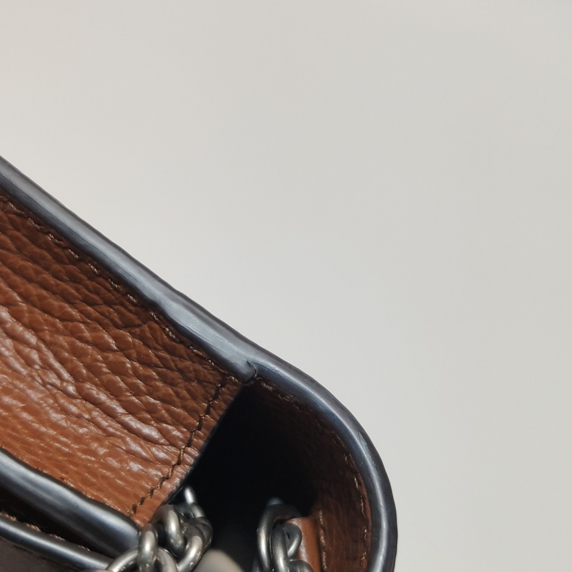 Gucci Gucci Women os Crossbody Bags Size ONE SIZE - 22 Thumbnail