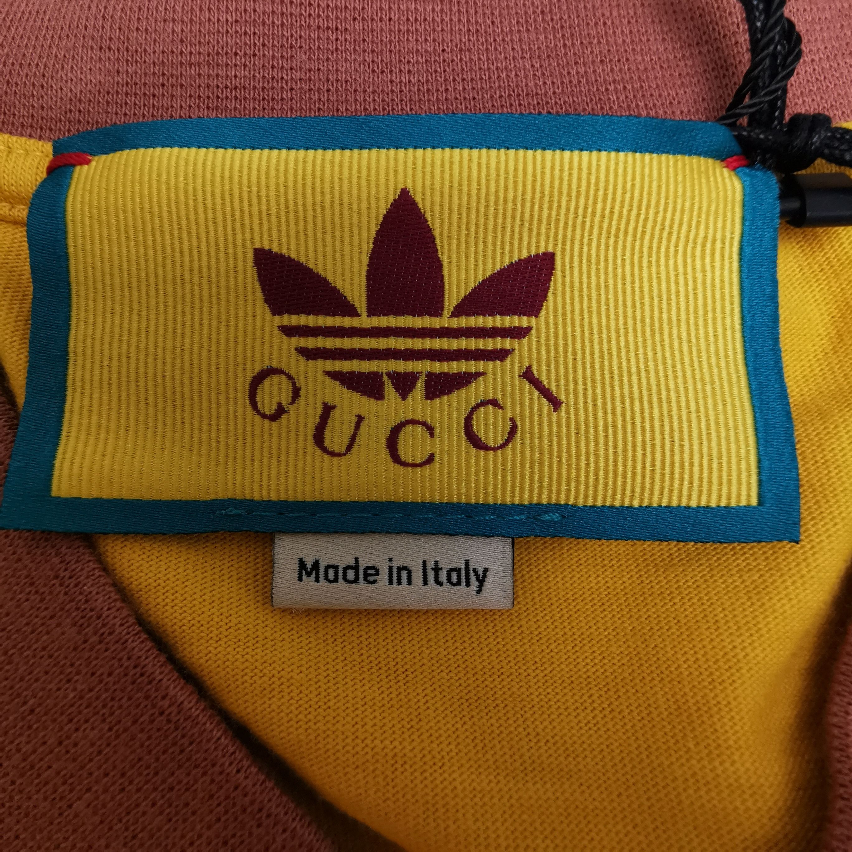 Gucci Gucci x Adidas Logo V-Neck T-Shirt XS Size US XS / EU 42 / 0 - 7 Thumbnail