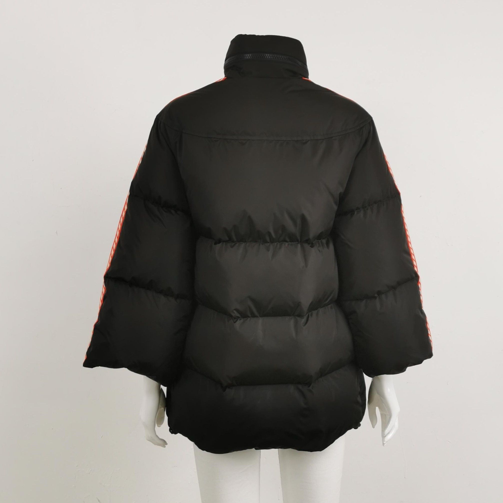 Gucci Gucci Side Stripe Down Jacket Size 36 Size XS / US 0-2 / IT 36-38 - 2 Thumbnail