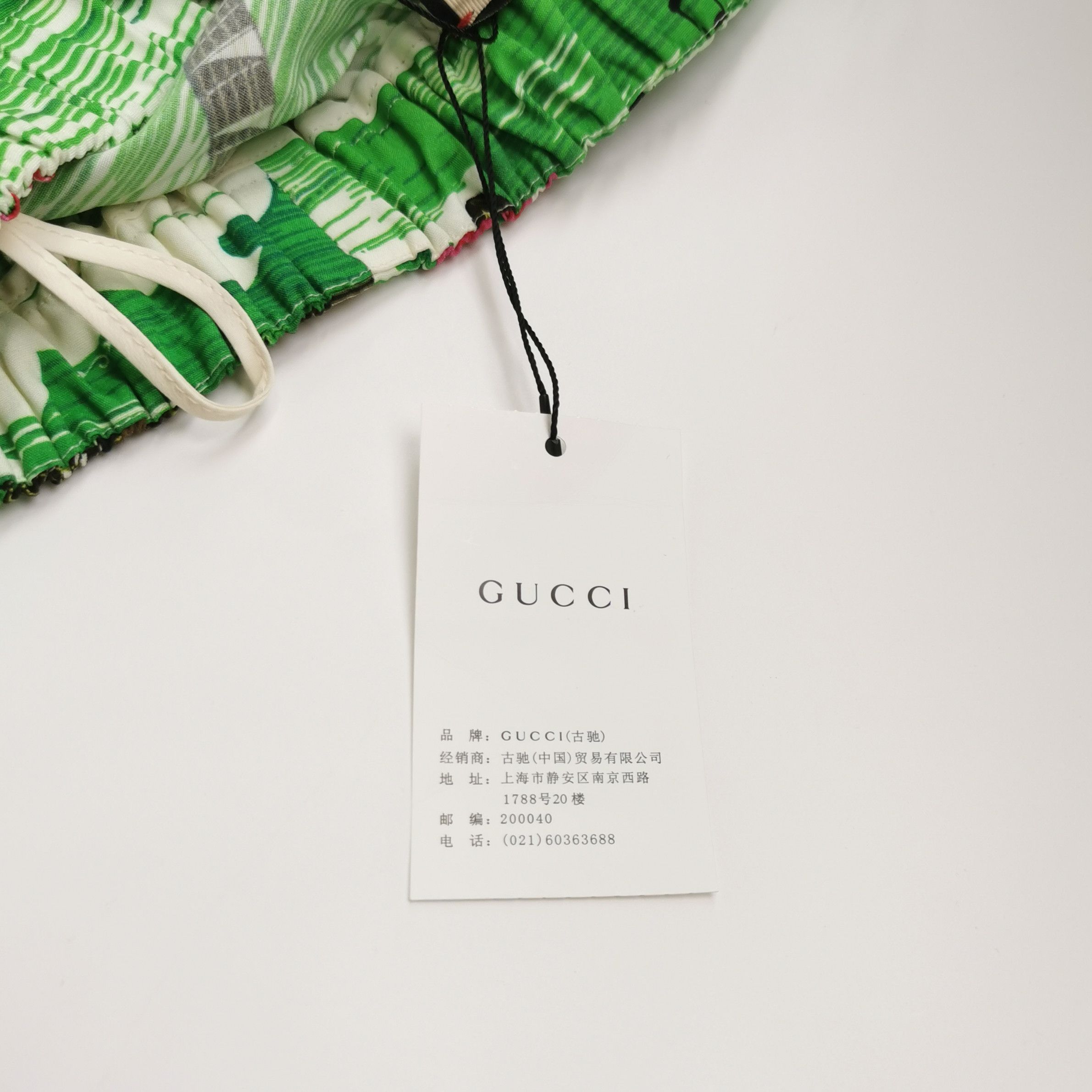 Gucci Gucci Tropical Print Shorts Size 38 Size 26" / US 2 / IT 38 - 3 Thumbnail