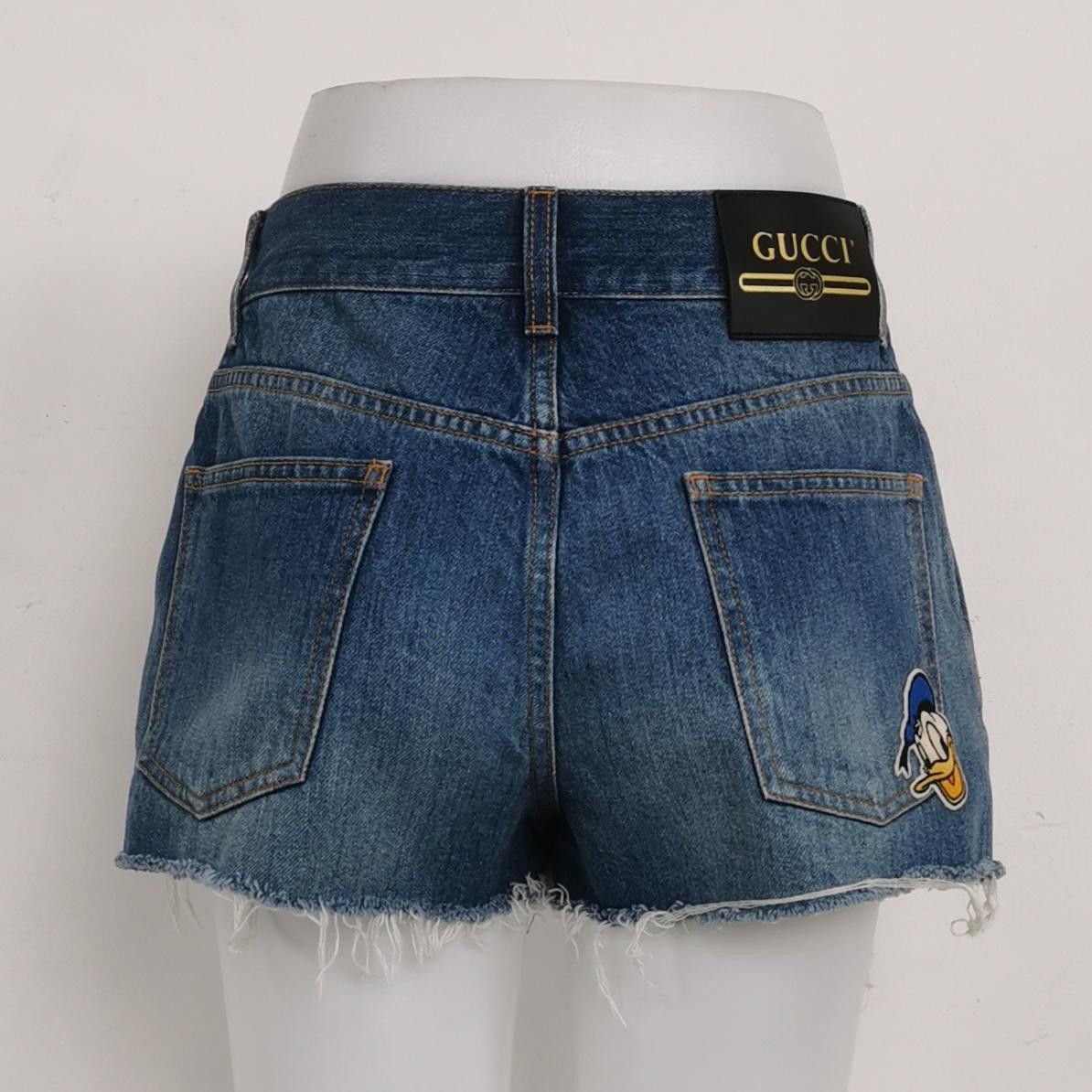 Gucci Gucci x Disney Donald Duck Denim Shorts Size 24 Size 24" / US 00 / IT 34 - 2 Thumbnail