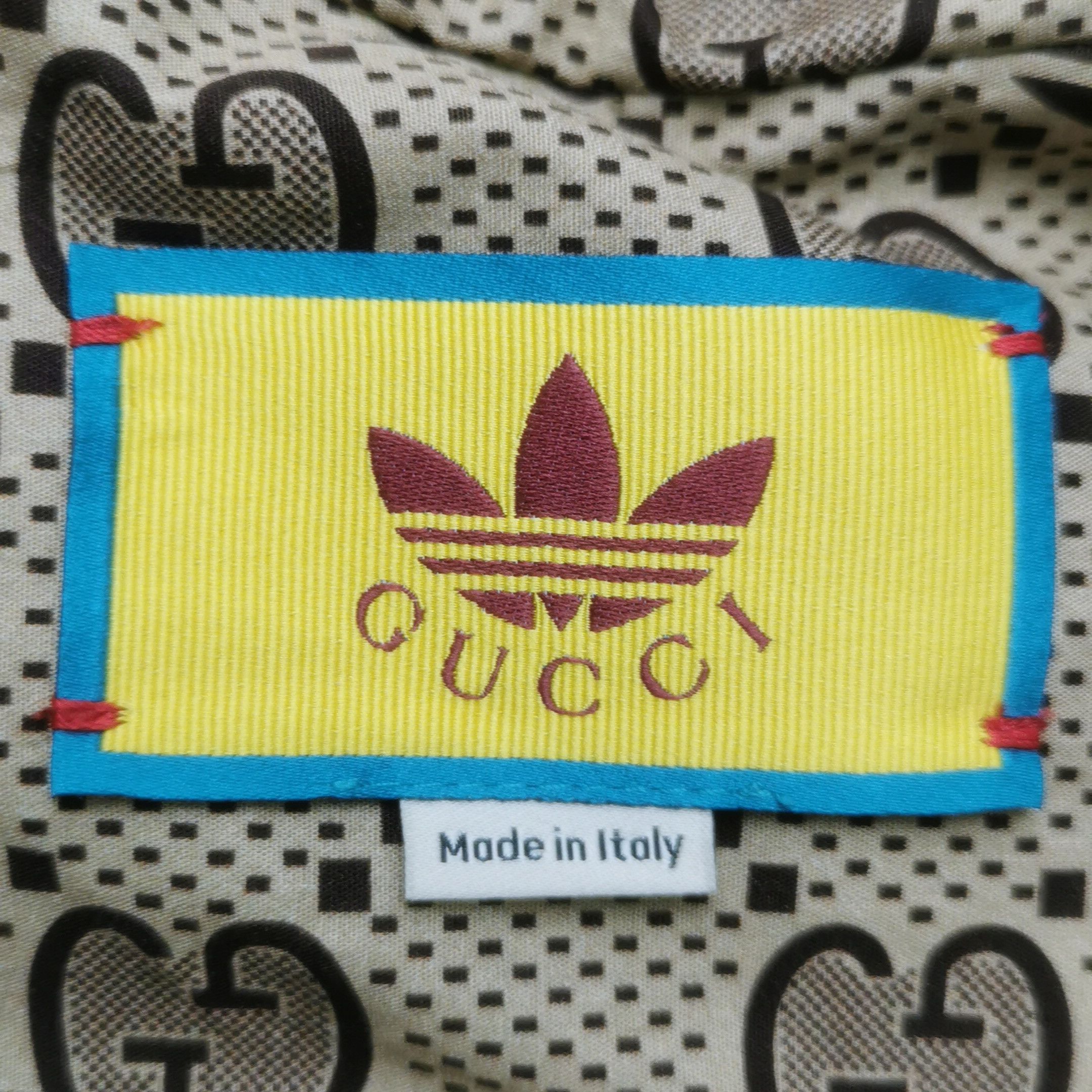 Gucci Gucci x Adidas Logo Cape Size M Size US M / EU 48-50 / 2 - 8 Thumbnail