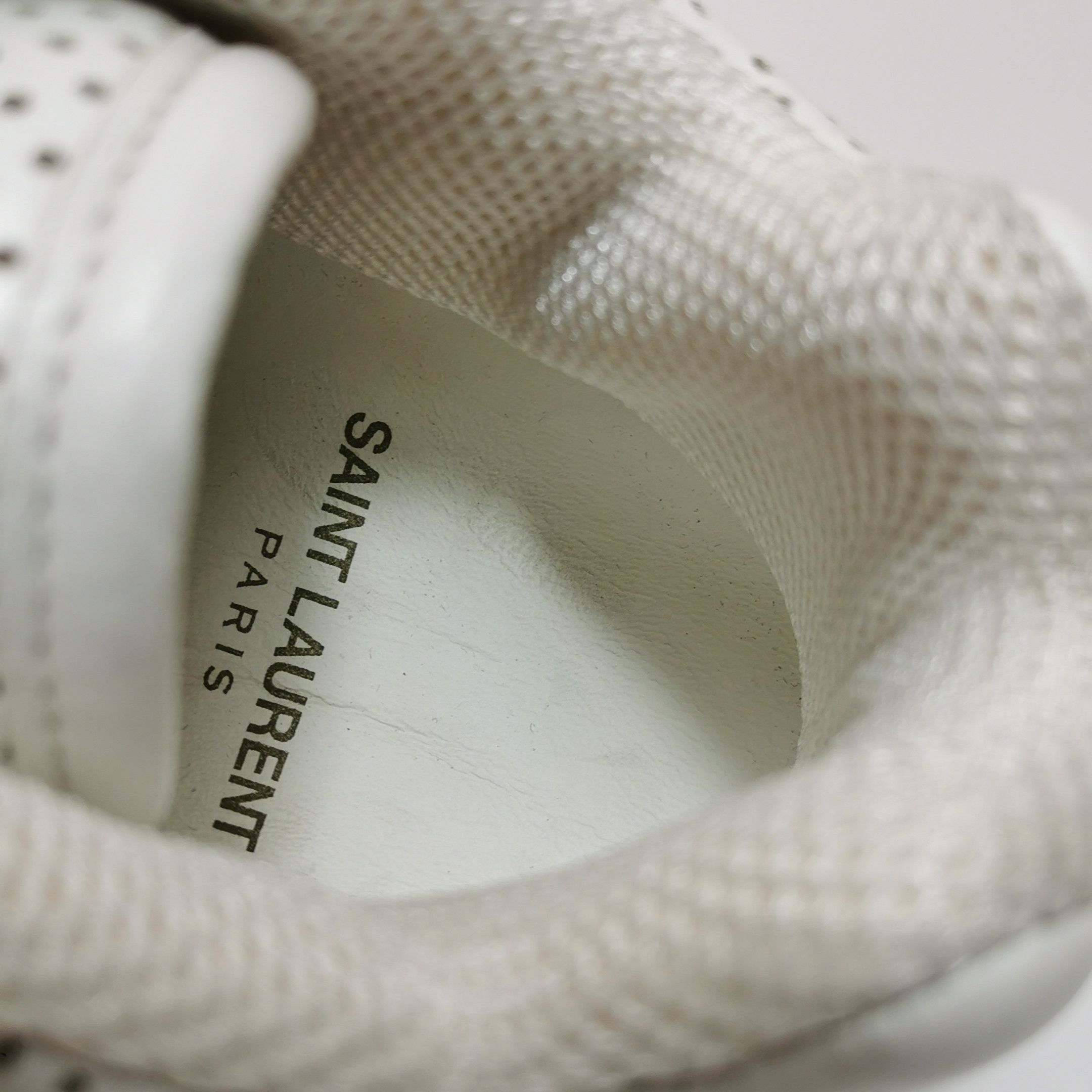 Saint Laurent Paris Saint Laurent Logo Strap Low-Top Sneakers White 37 Size US 7 / IT 37 - 12 Thumbnail