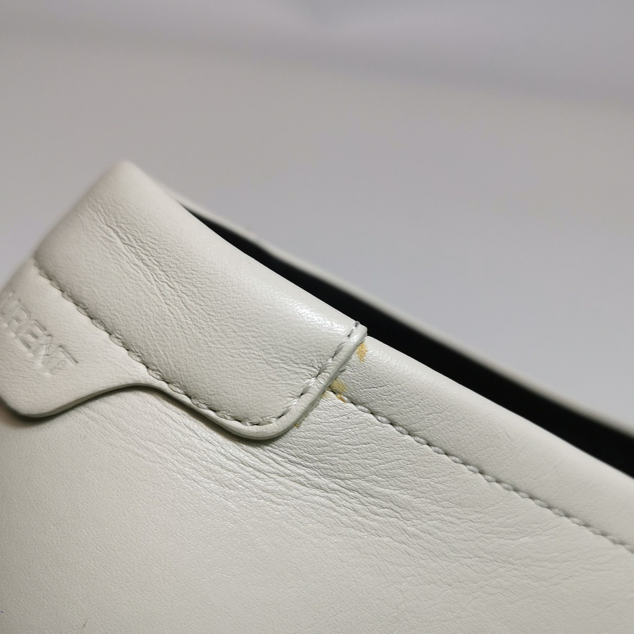 Saint Laurent Paris Saint Laurent YSL Logo Leather Loafers Size 36 Size US 6 / IT 36 - 10 Thumbnail