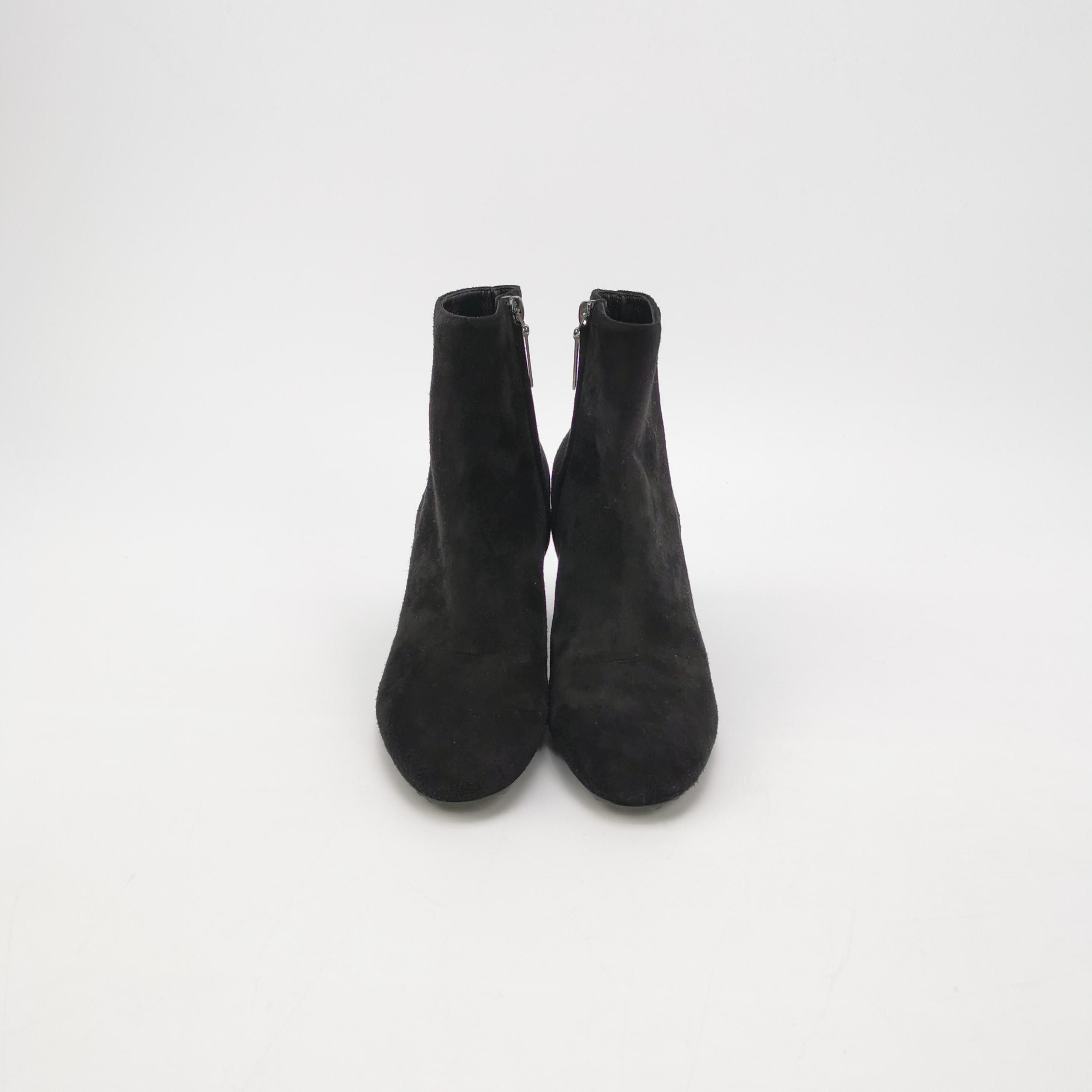 Saint Laurent Paris Saint Laurent Suede Ankle Boots Size 35 Size US 5 / IT 35 - 3 Thumbnail