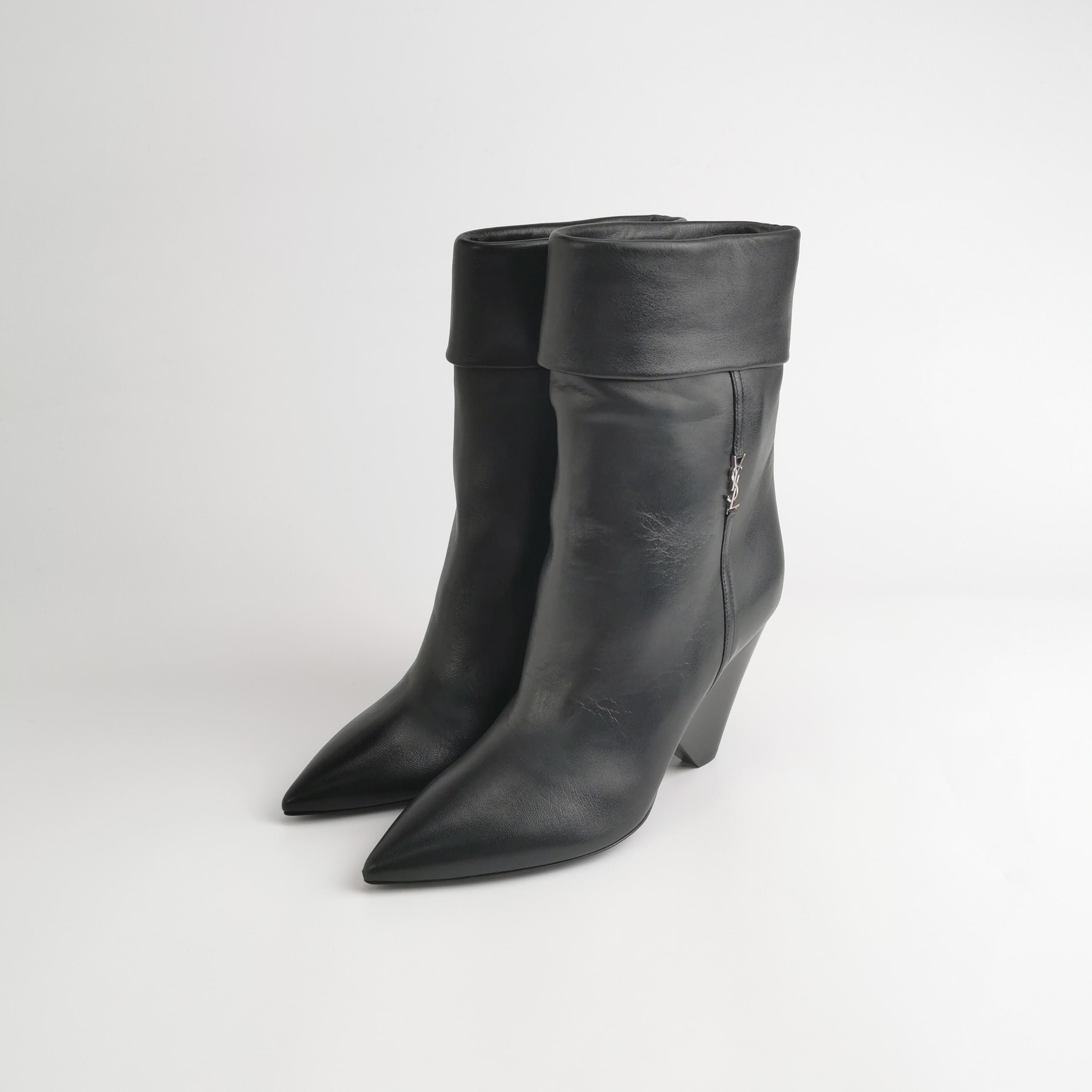Saint Laurent Paris Saint Laurent YSL Logo Ankle Boots Size 36 Size US 6 / IT 36 - 2 Thumbnail