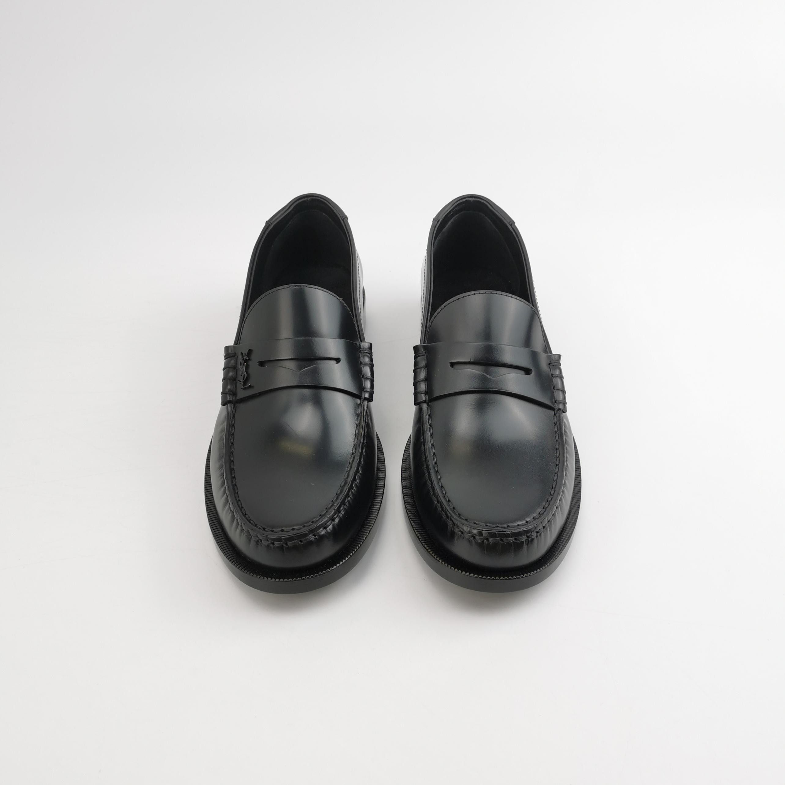 Saint Laurent Paris Saint Laurent Leather Logo Loafers Size 39 Size US 9 / IT 39 - 3 Thumbnail