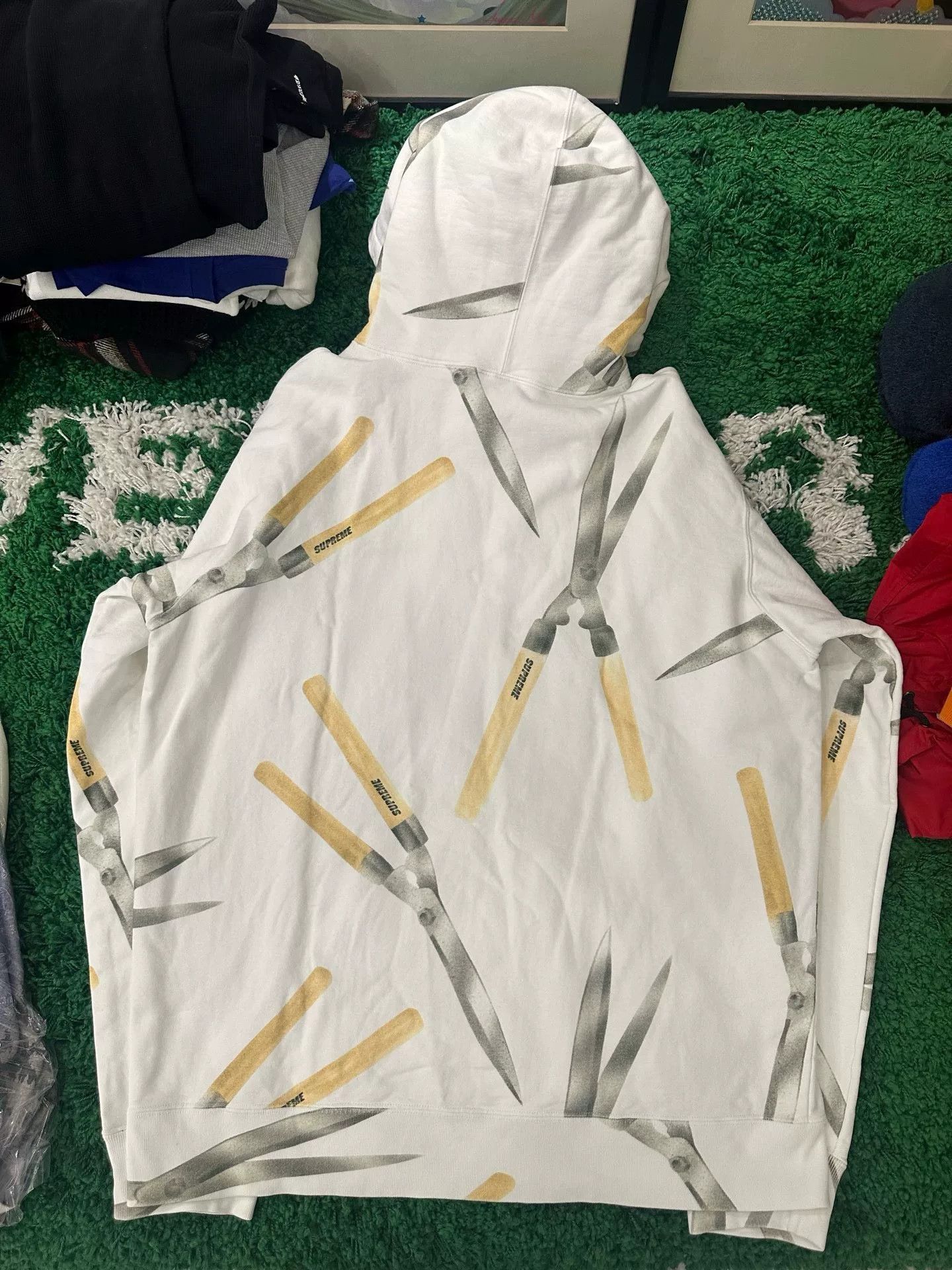 Supreme Supreme Shears Hoodie Size XL Size US XL / EU 56 / 4 - 6 Thumbnail