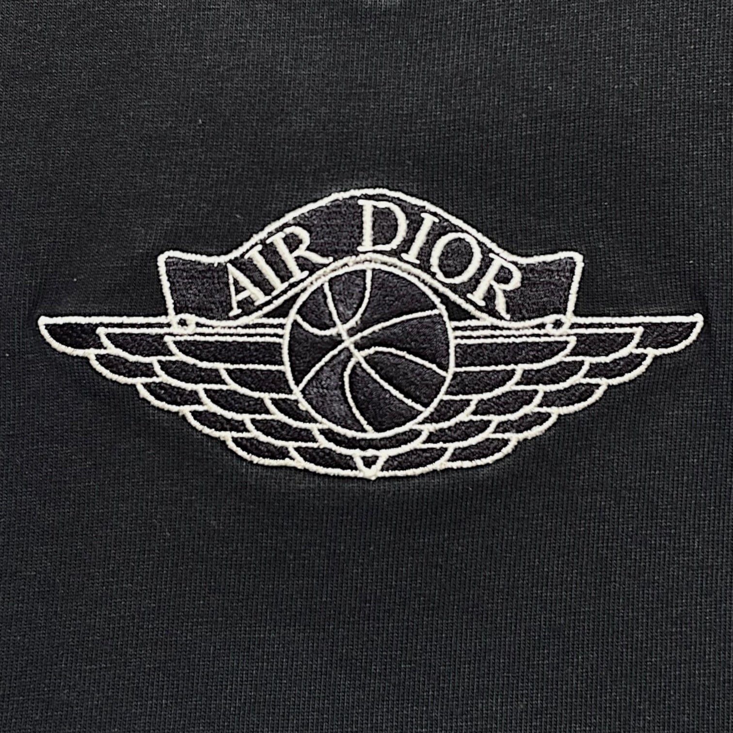 Dior Dior x Jordan Wings Short Sleeve Tee Shirt Navy Size US S / EU 44-46 / 1 - 3 Thumbnail