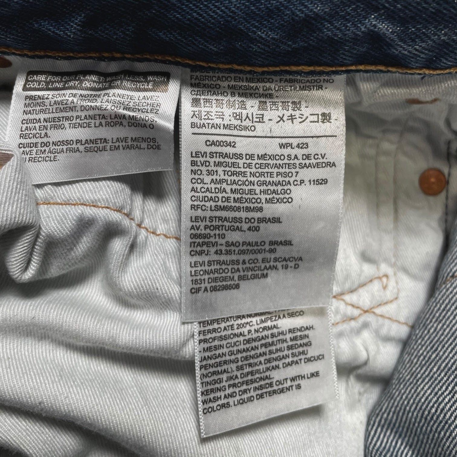 DENIM TEARS Levi's Cotton Wreath Jeans Black Red Clay Size US 31 - 5 Thumbnail