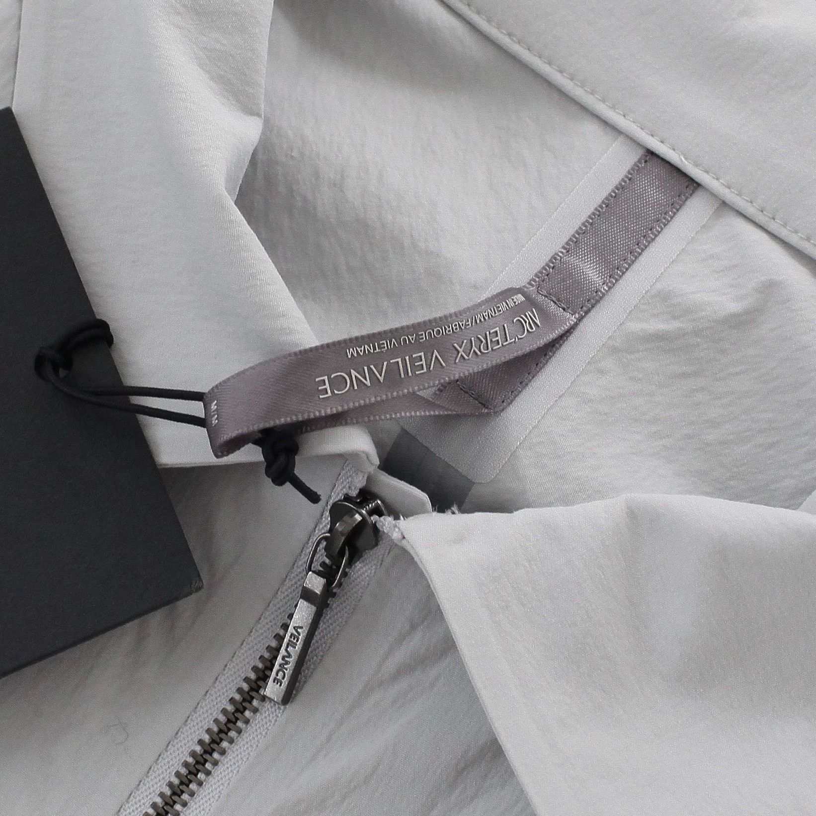 Veilance Lightweight Gray Jacket in Size M Size US M / EU 48-50 / 2 - 3 Thumbnail