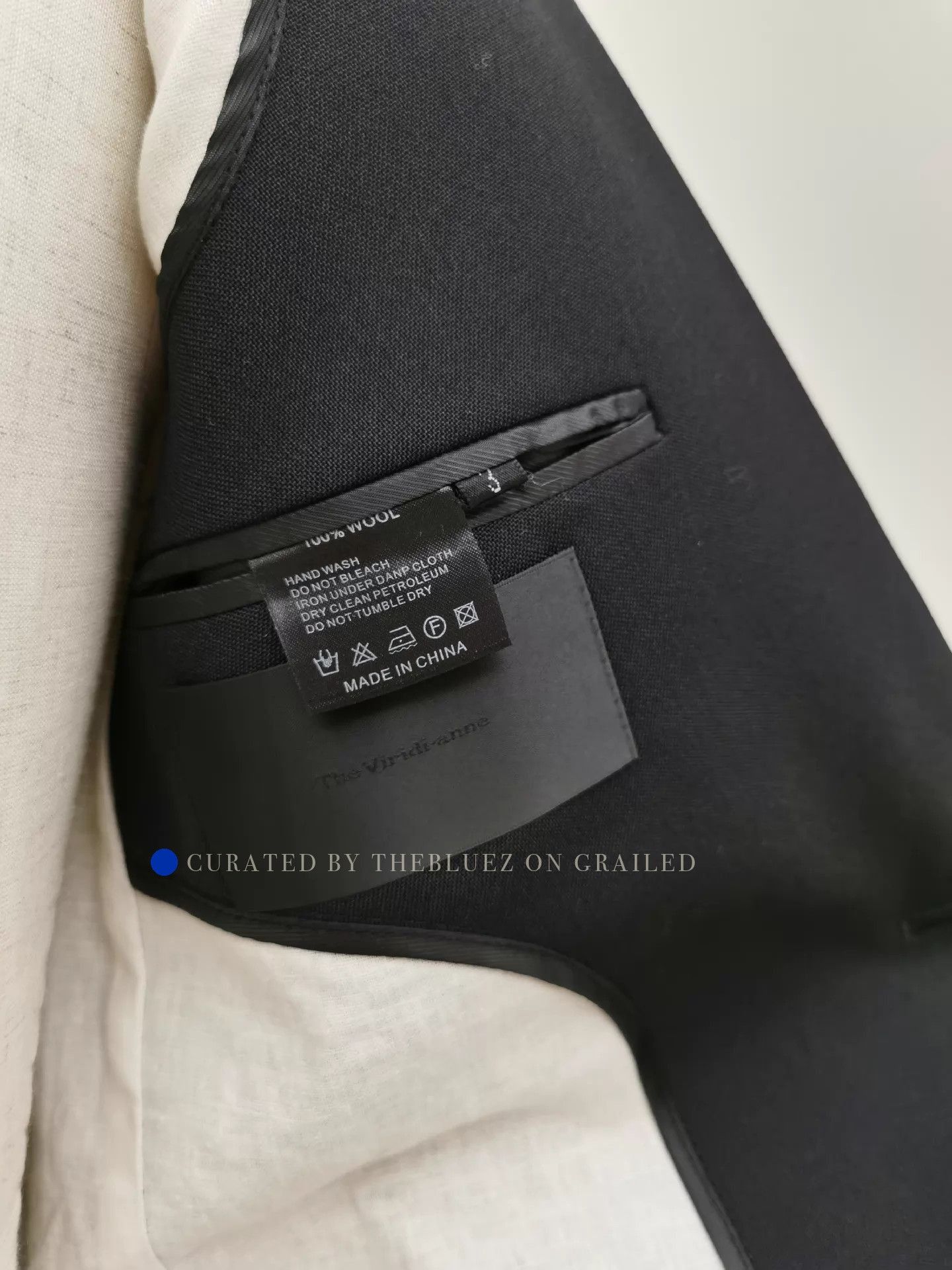 The Viridi-anne Minimalist Black Two-Piece Suit Size US L / EU 52-54 / 3 - 3 Thumbnail