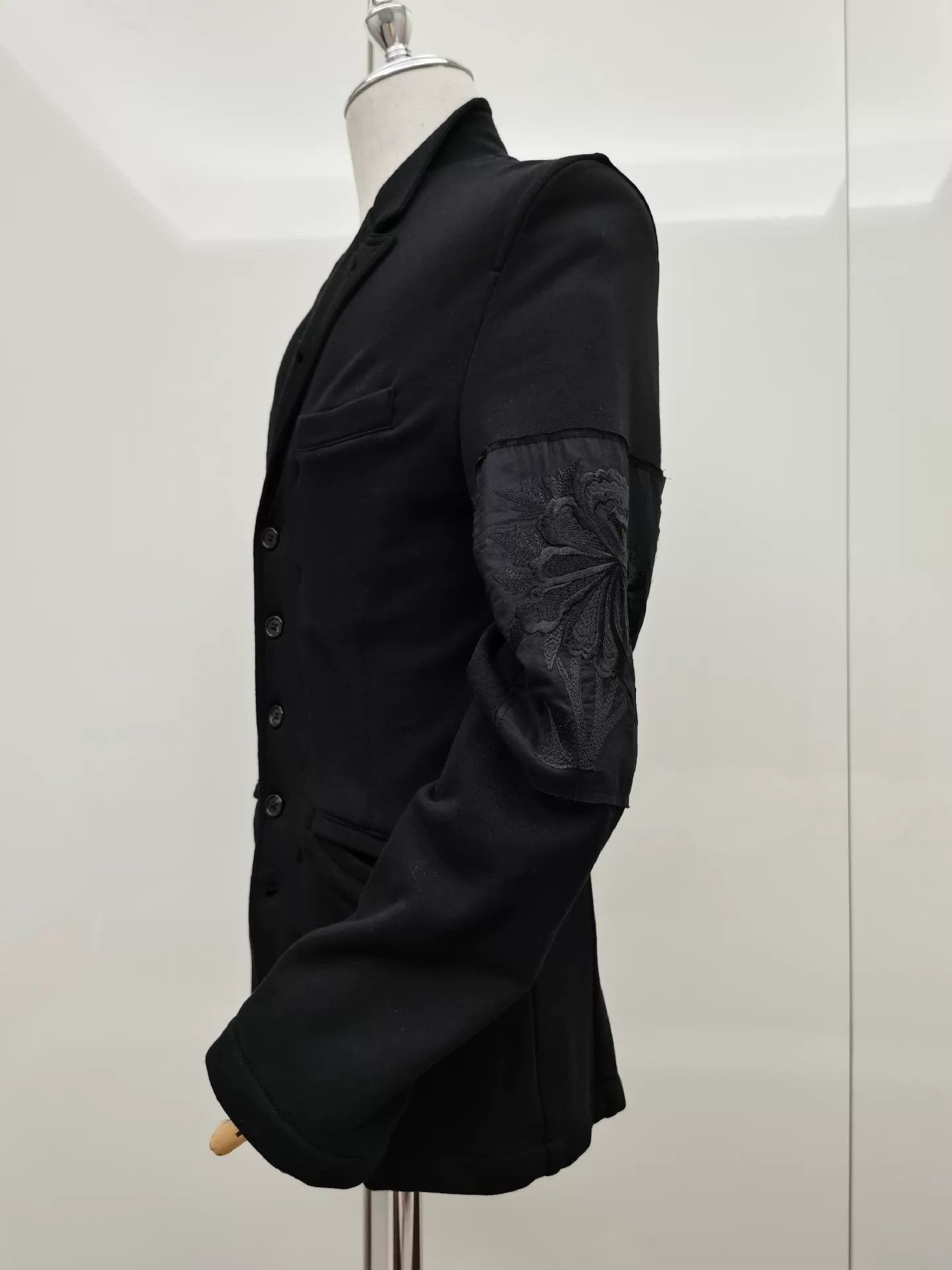 Ann Demeulemeester Black Embroidered Cuff Blazer Size US M / EU 48-50 / 2 - 3 Thumbnail