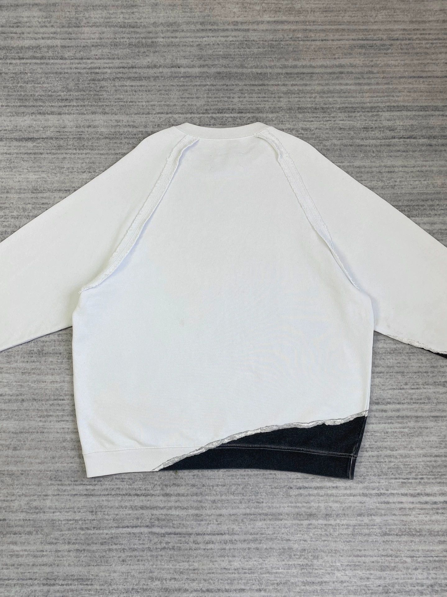 Maison Margiela Black & White Splatter Crewneck Sweatshirt Size US S / EU 44-46 / 1 - 2 Thumbnail