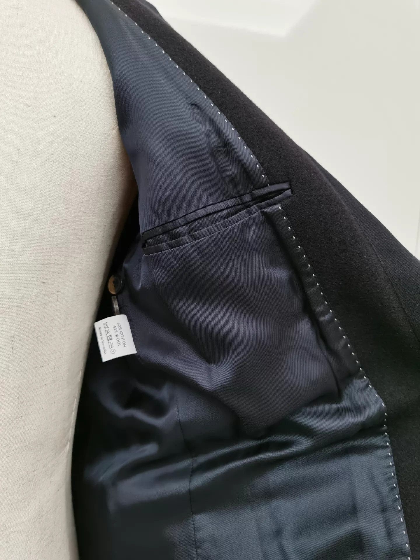 Dries Van Noten Vintage Black Jacket with Unique Sleeve Detail Size US M / EU 48-50 / 2 - 9 Thumbnail