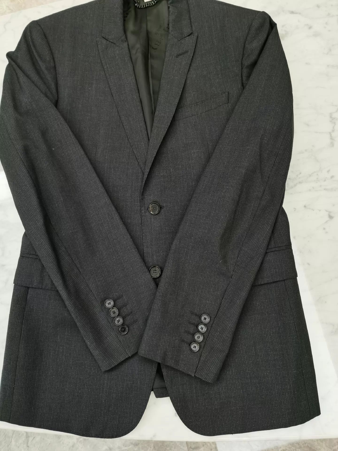 Burberry Dark Check Wool Suit in Black Size US M / EU 48-50 / 2 - 8 Thumbnail