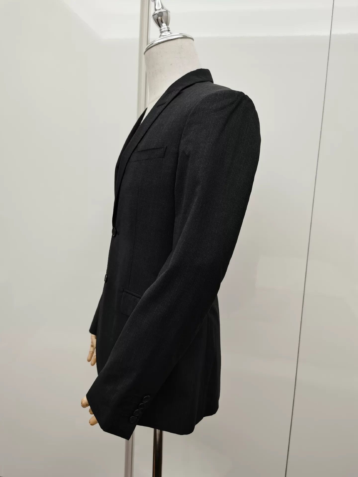 Burberry Dark Check Wool Suit in Black Size US M / EU 48-50 / 2 - 4 Thumbnail