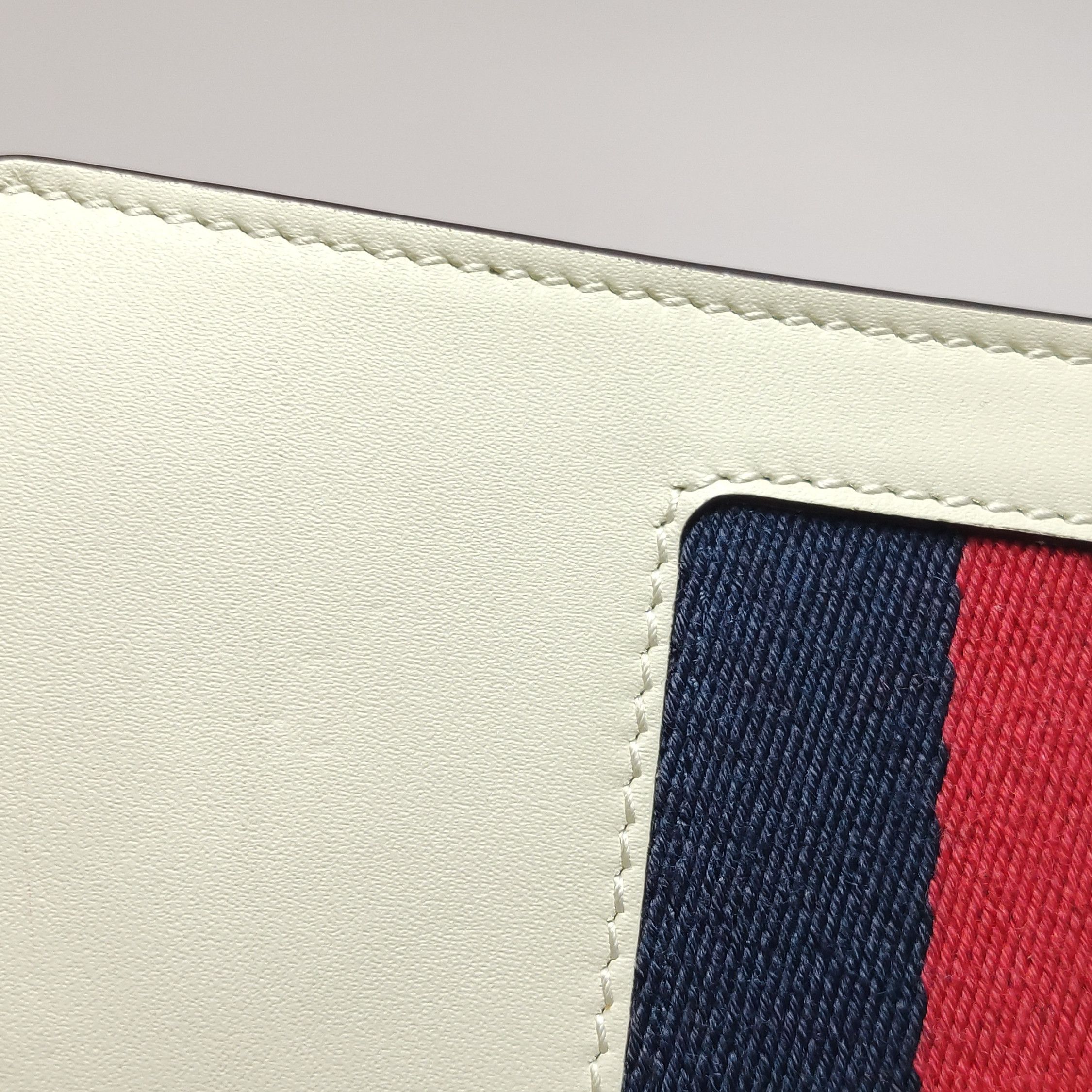 Gucci Gucci Women os Crossbody Bags Size ONE SIZE - 14 Thumbnail
