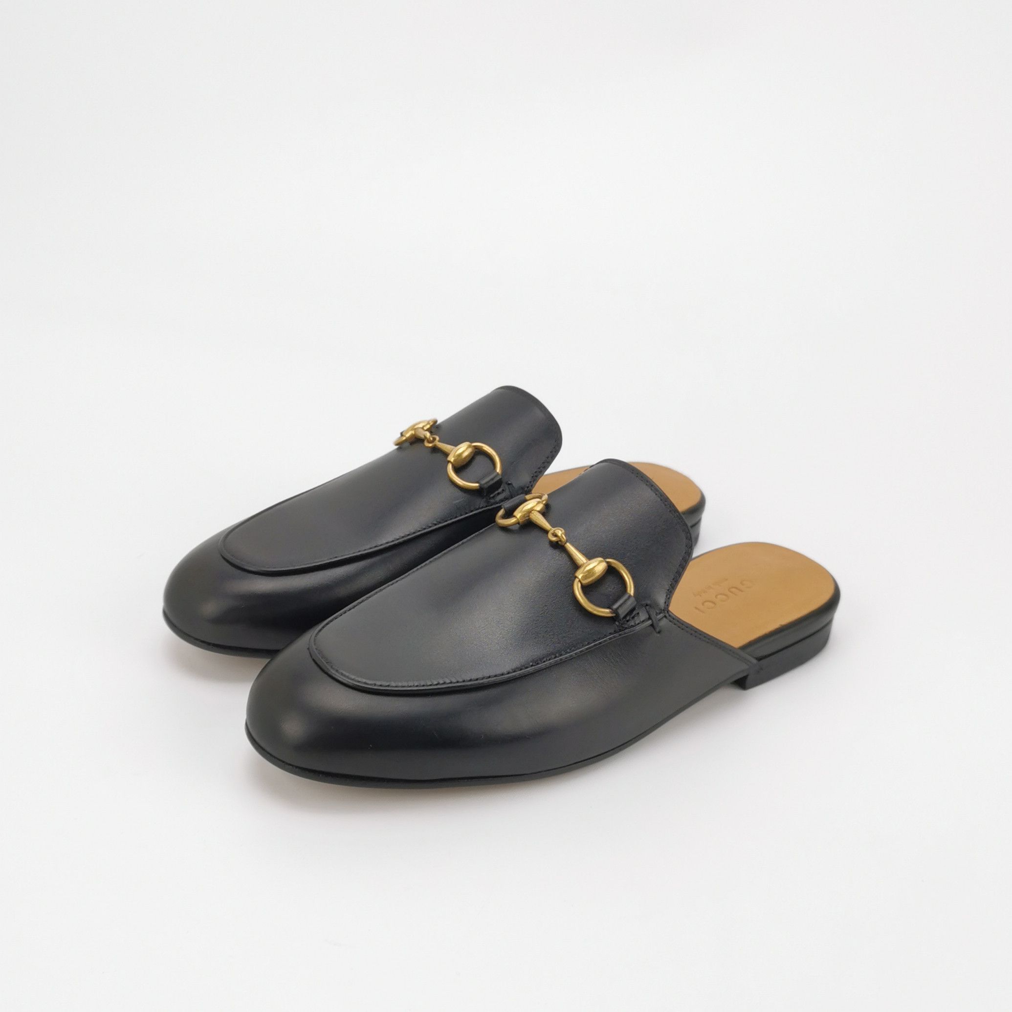 Gucci Gucci Women 5 Sandals Size US 5 / IT 35 - 2 Thumbnail