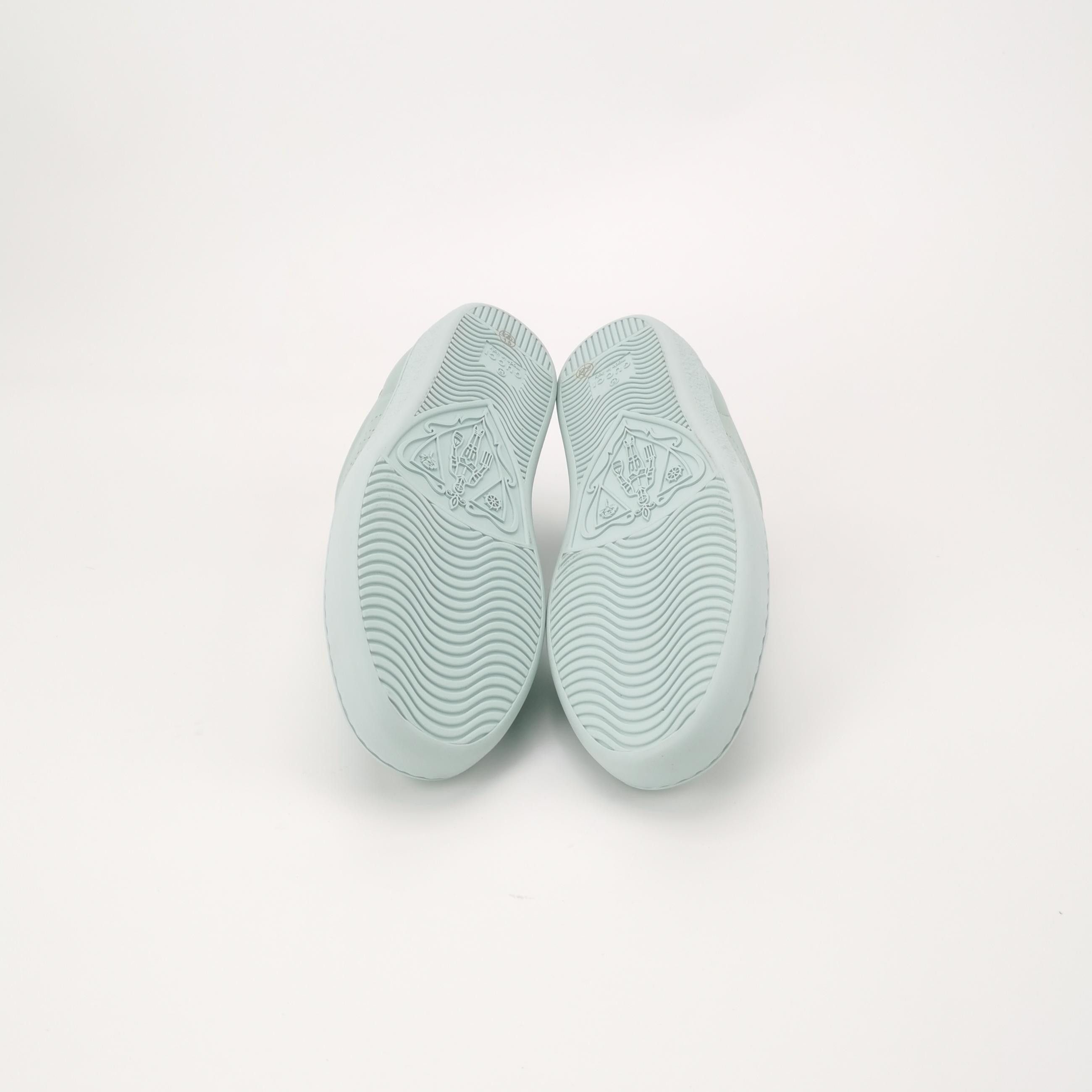 Gucci Gucci Women 5 Lowtop Sneakers Size US 5 / IT 35 - 5 Thumbnail
