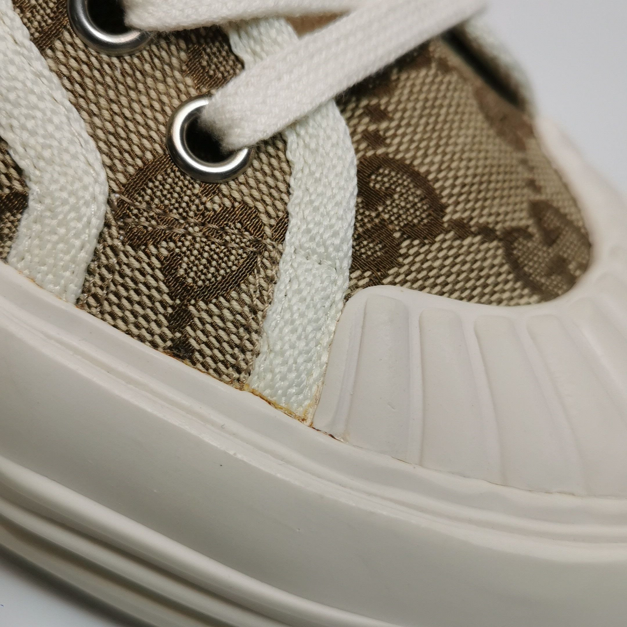 Gucci Gucci Women 7 Lowtop Sneakers Size US 7 / IT 37 - 7 Thumbnail