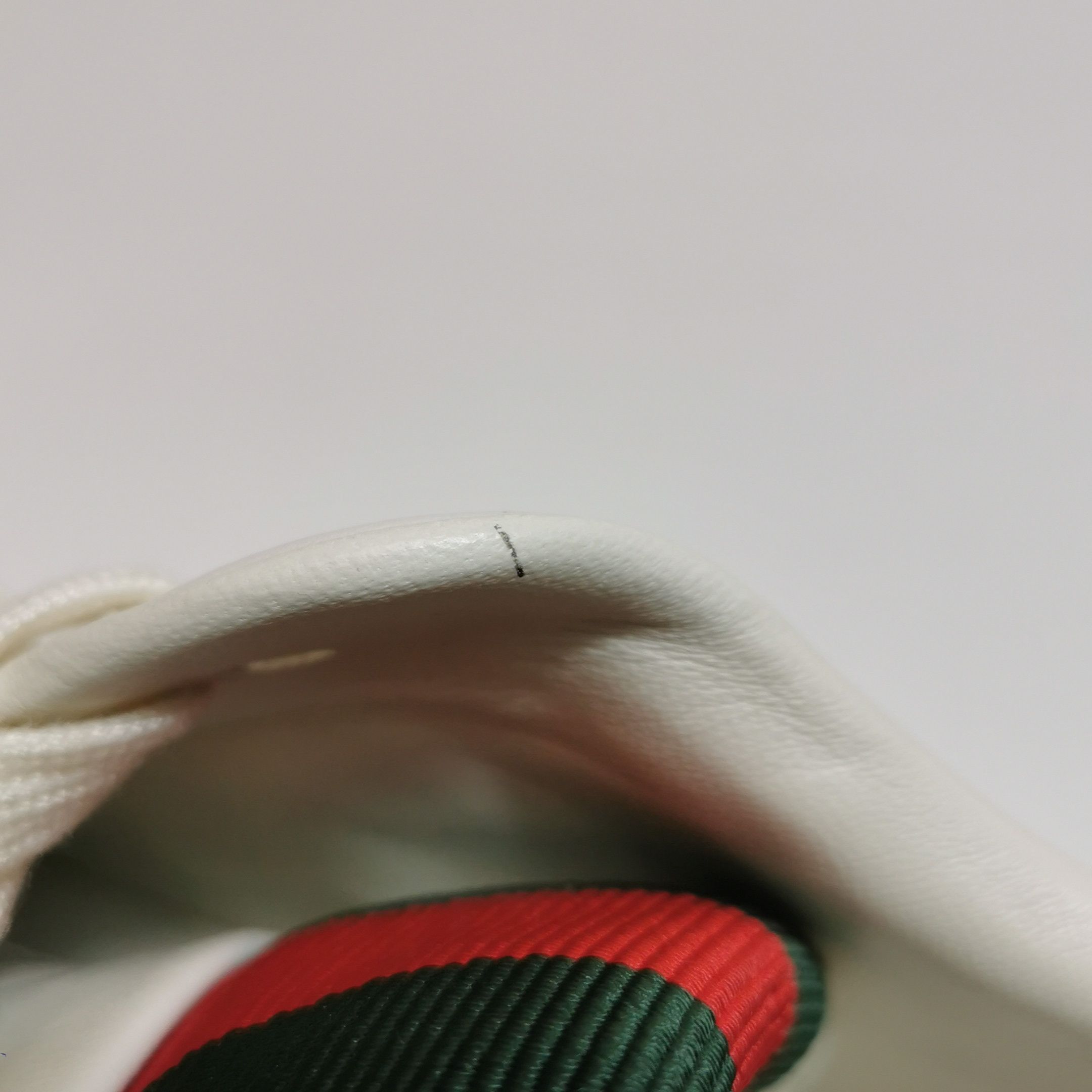 Gucci Gucci Women 5-5 Lowtop Sneakers Size US 5.5 / IT 35.5 - 9 Thumbnail