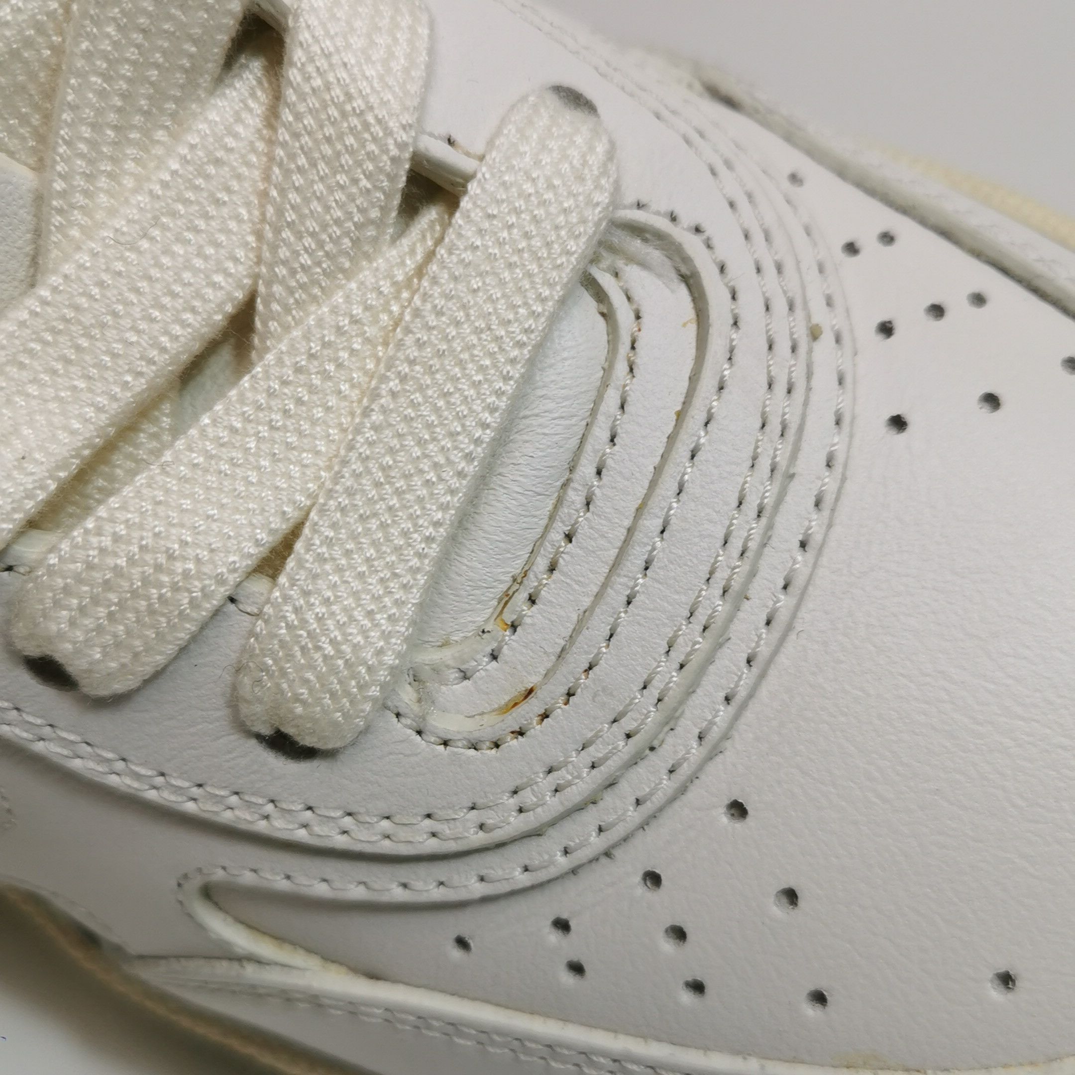 Gucci Gucci Women 5-5 Lowtop Sneakers Size US 5.5 / IT 35.5 - 11 Thumbnail