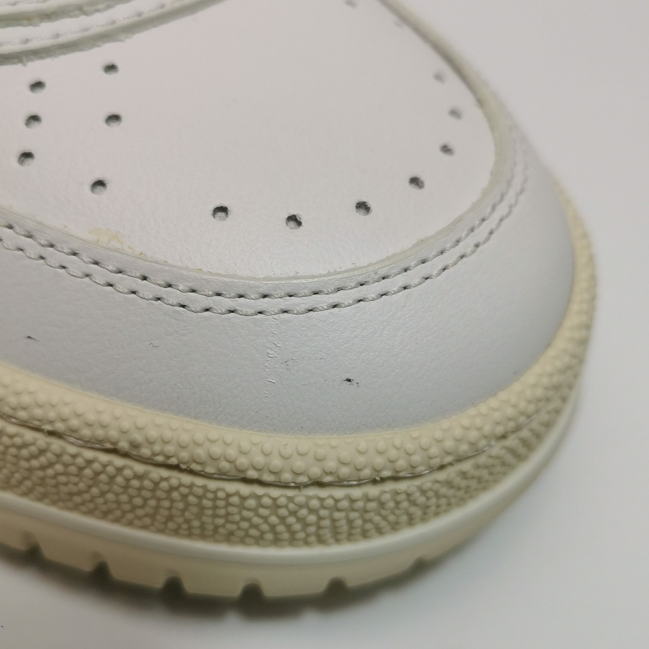 Gucci Gucci Women 5-5 Lowtop Sneakers Size US 5.5 / IT 35.5 - 7 Thumbnail