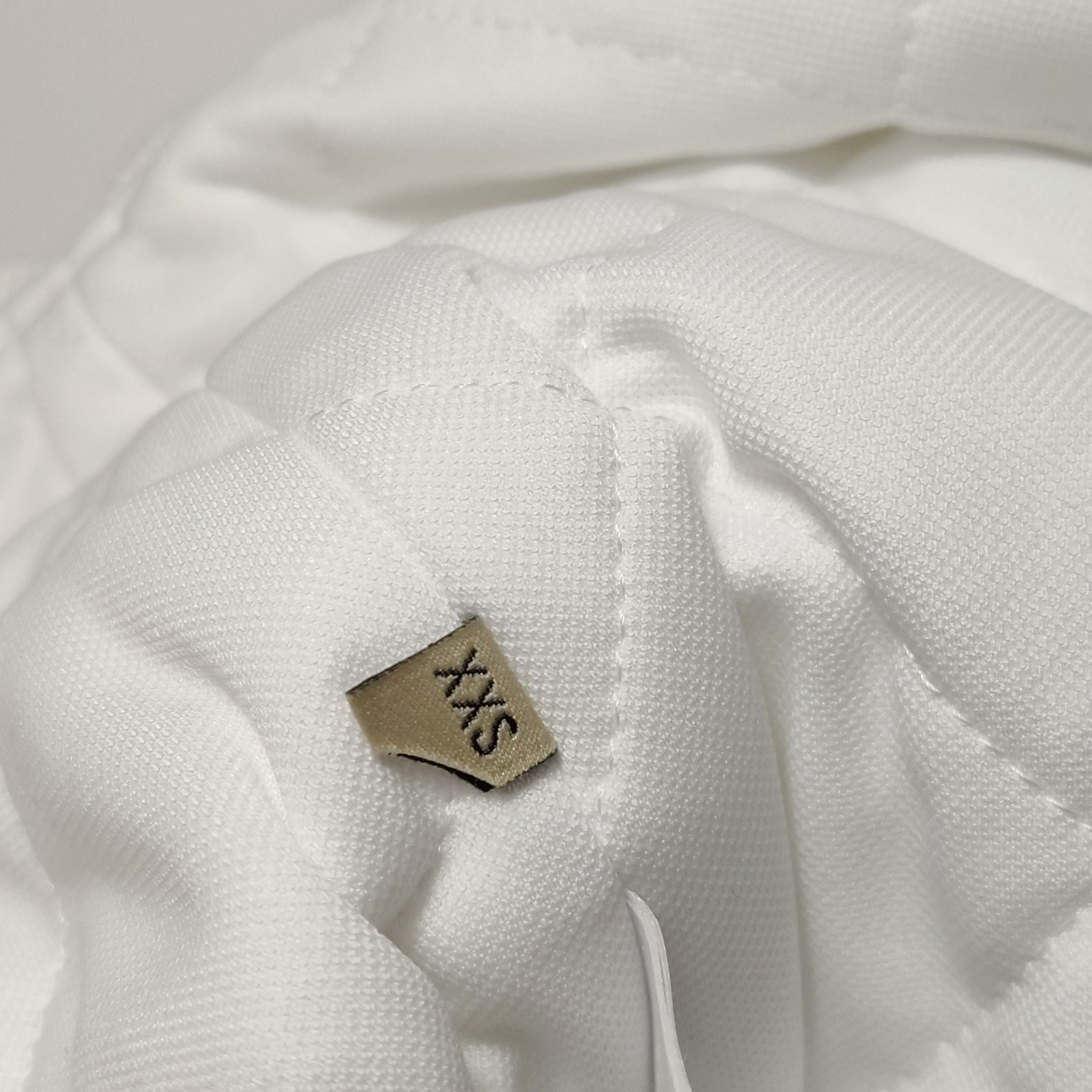 Gucci Gucci Women xxs Vests Size XXS / US 00 / IT 34 - 12 Thumbnail