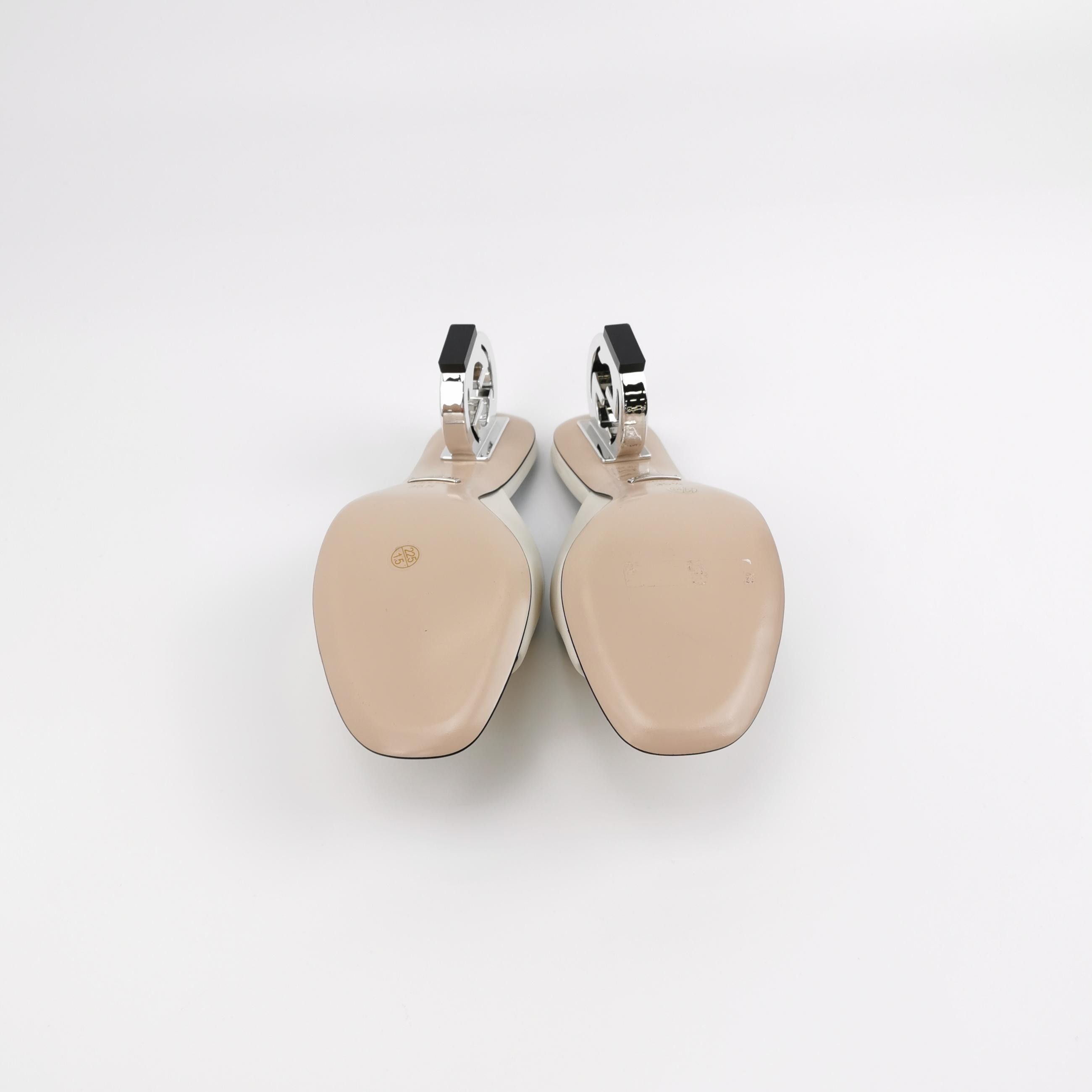 Gucci Gucci Women 5-5 Sandals Size US 5.5 / IT 35.5 - 5 Thumbnail