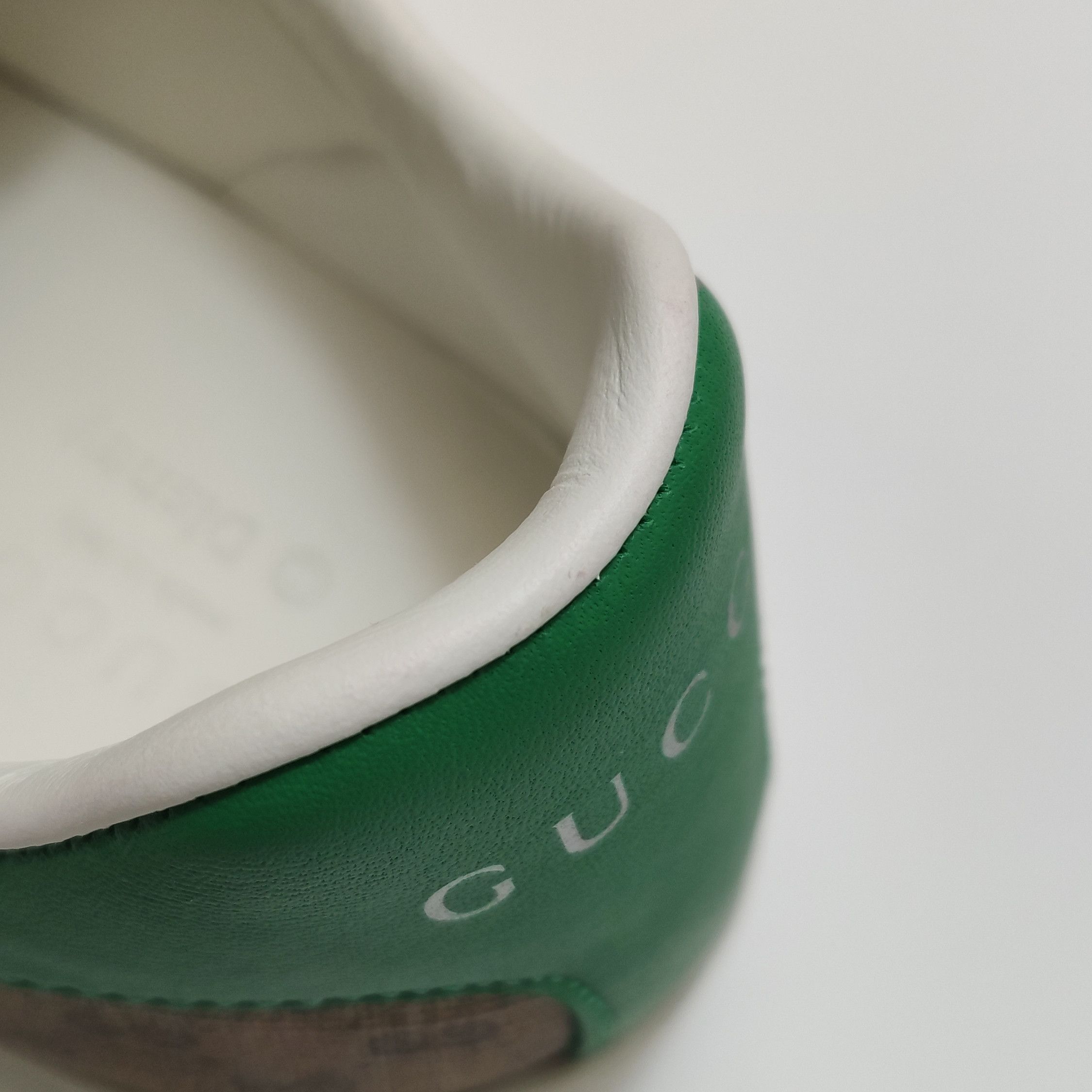 Gucci Gucci Women 6 Lowtop Sneakers Size US 6 / IT 36 - 11 Thumbnail