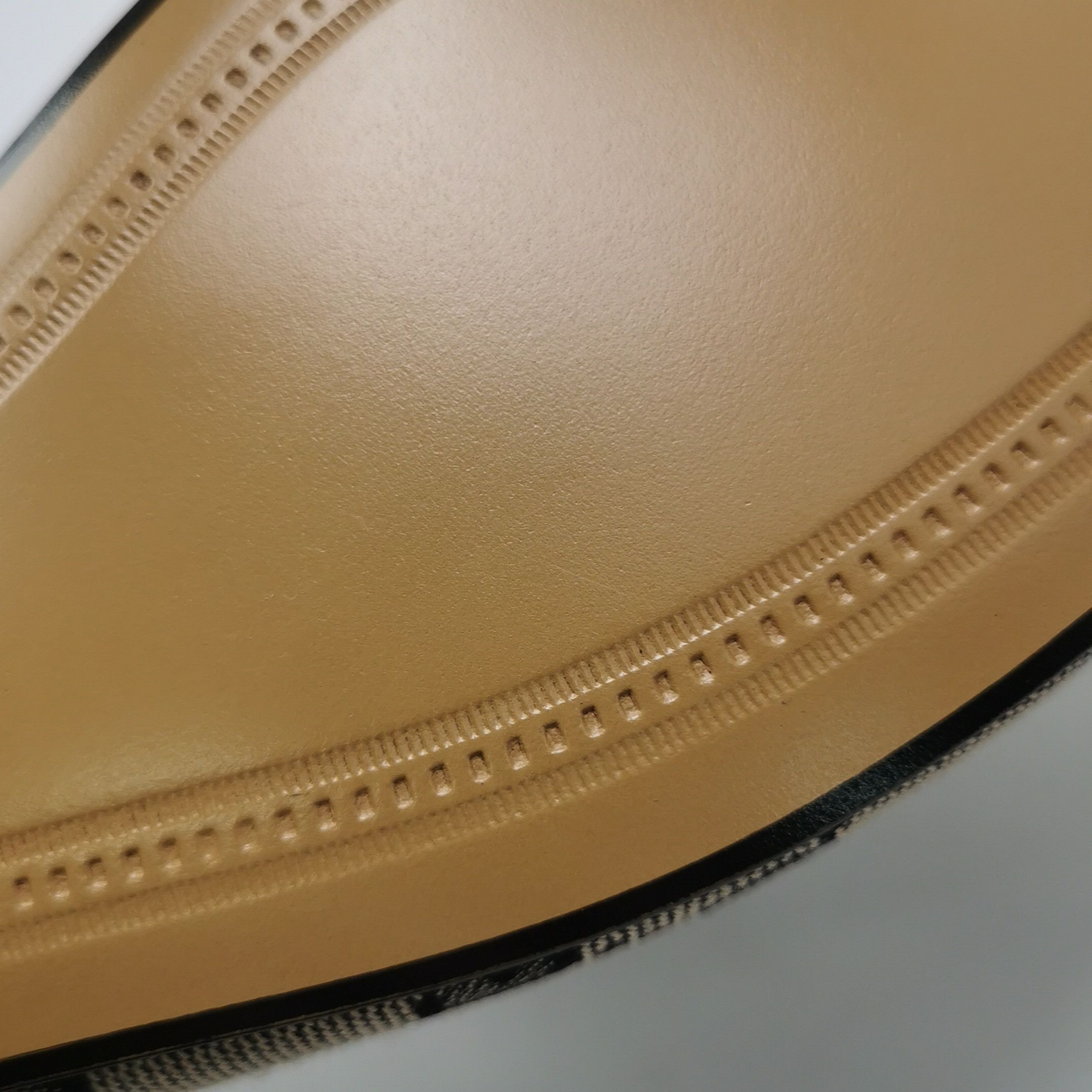 Gucci Gucci Women 6-5 Flats Size US 6.5 / IT 36.5 - 8 Thumbnail