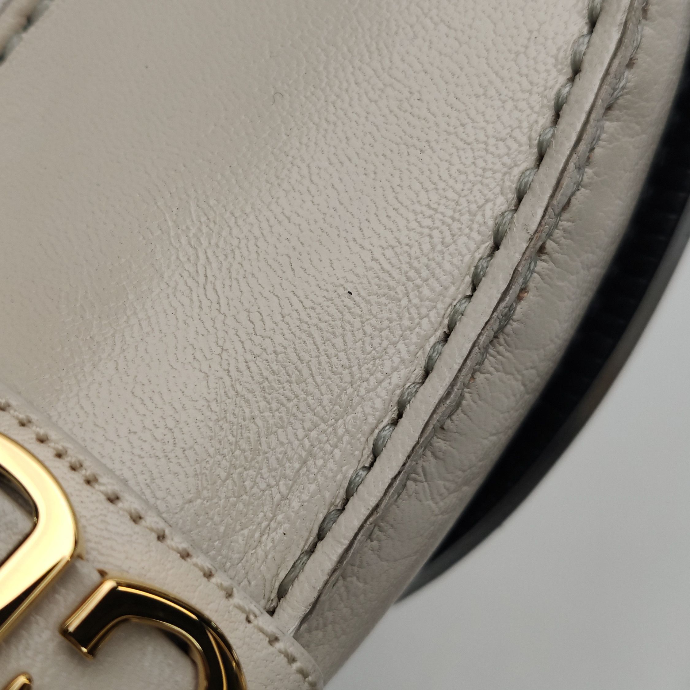 Gucci Gucci Women 5-5 Flats Size US 5.5 / IT 35.5 - 21 Thumbnail