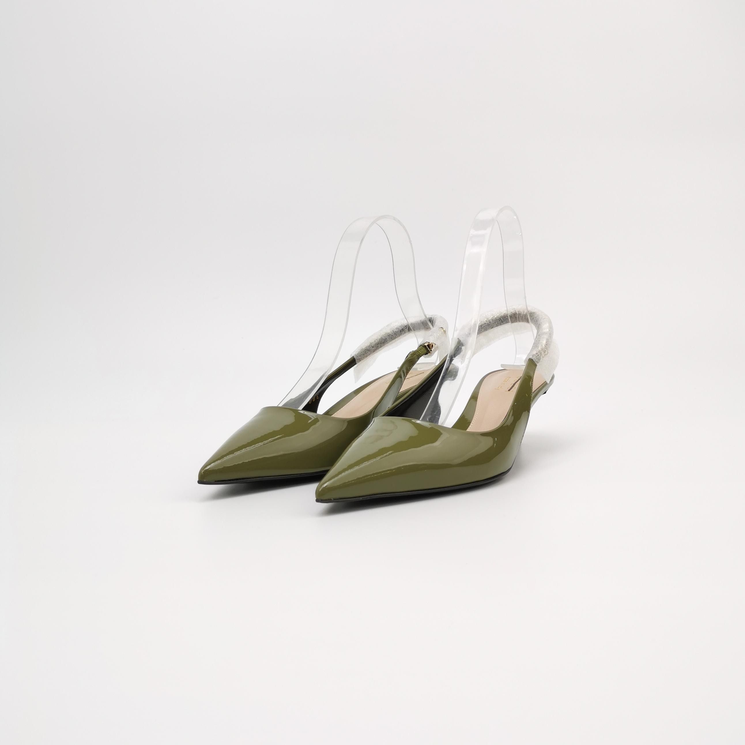 Gucci Gucci Women 7 Flats Size US 7 / IT 37 - 2 Thumbnail