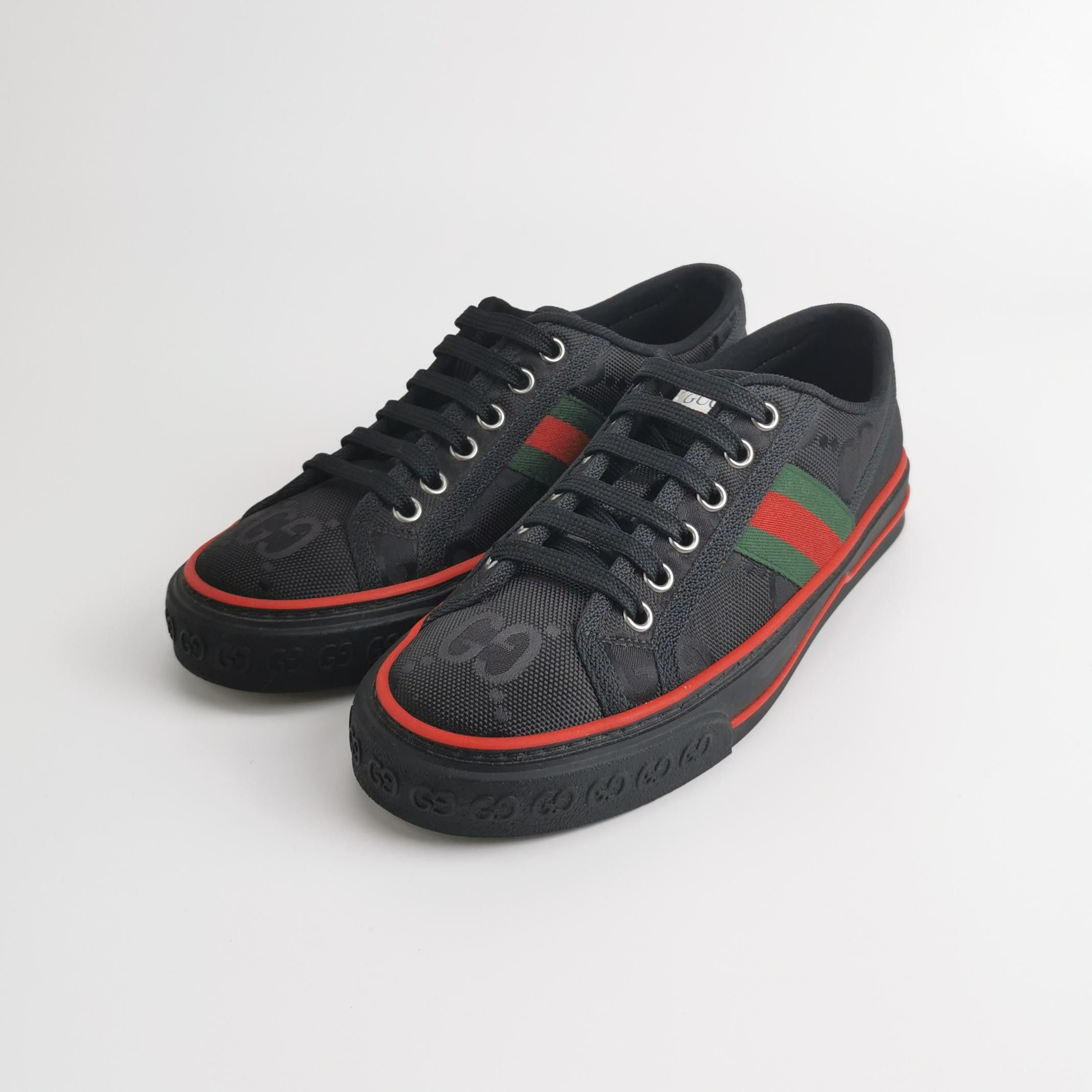 Gucci Gucci Women 6-5 Lowtop Sneakers Size US 6.5 / IT 36.5 - 2 Thumbnail