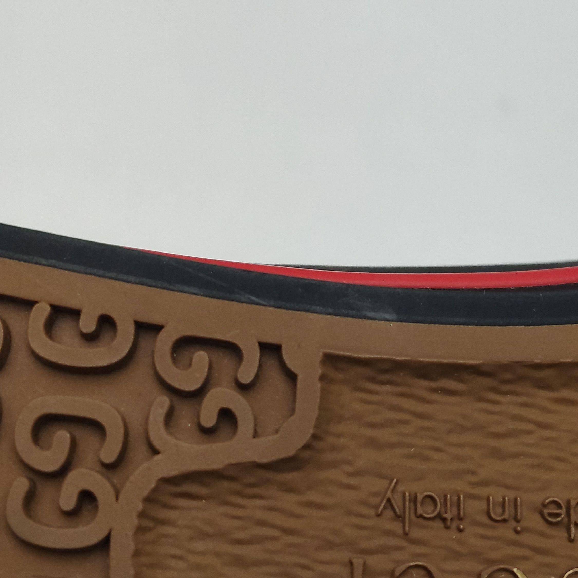 Gucci Gucci Women 6-5 Lowtop Sneakers Size US 6.5 / IT 36.5 - 12 Thumbnail